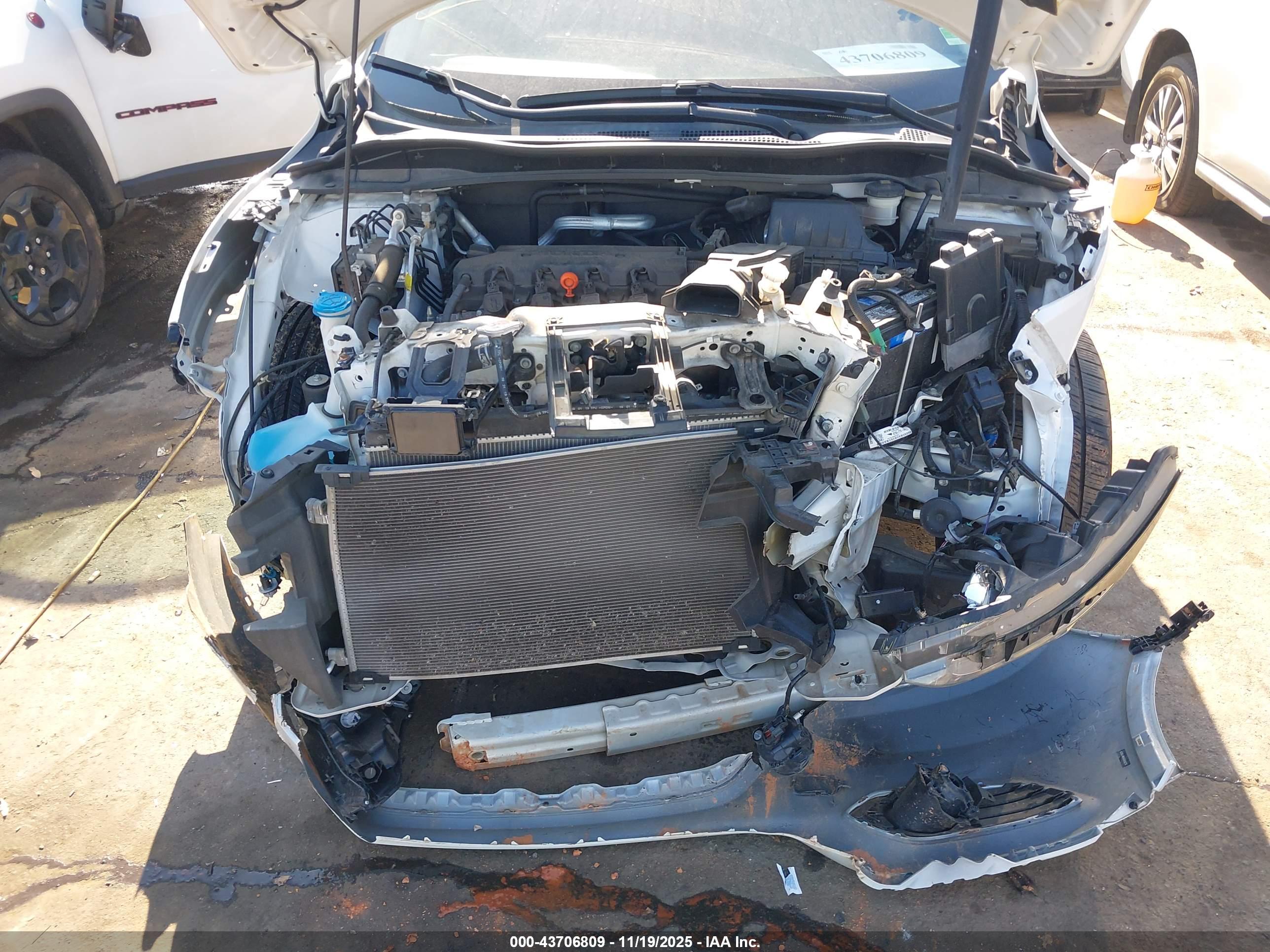 HONDA HR-V image 10