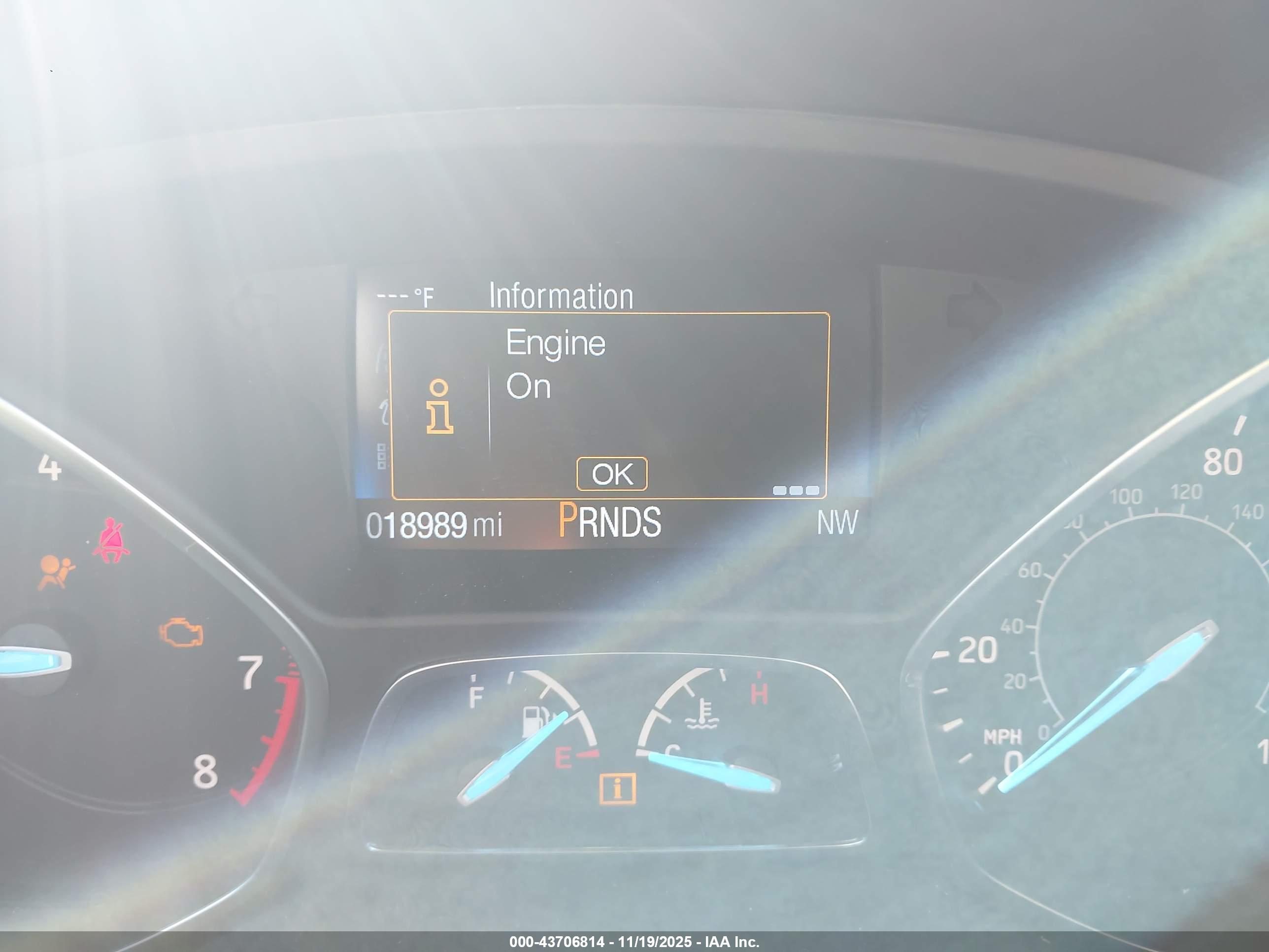 FORD ESCAPE image 7