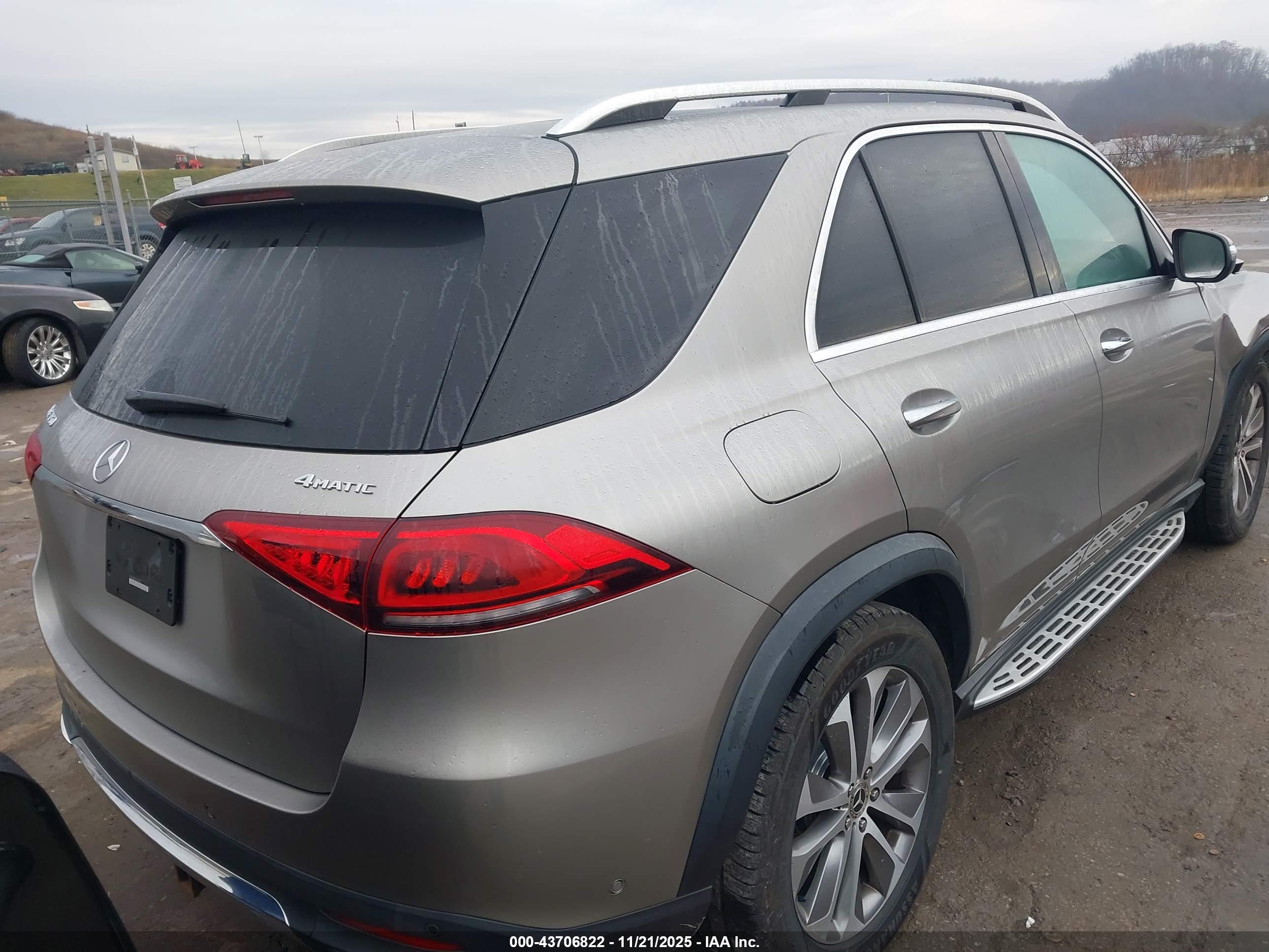 MERCEDES-BENZ GLE image 4