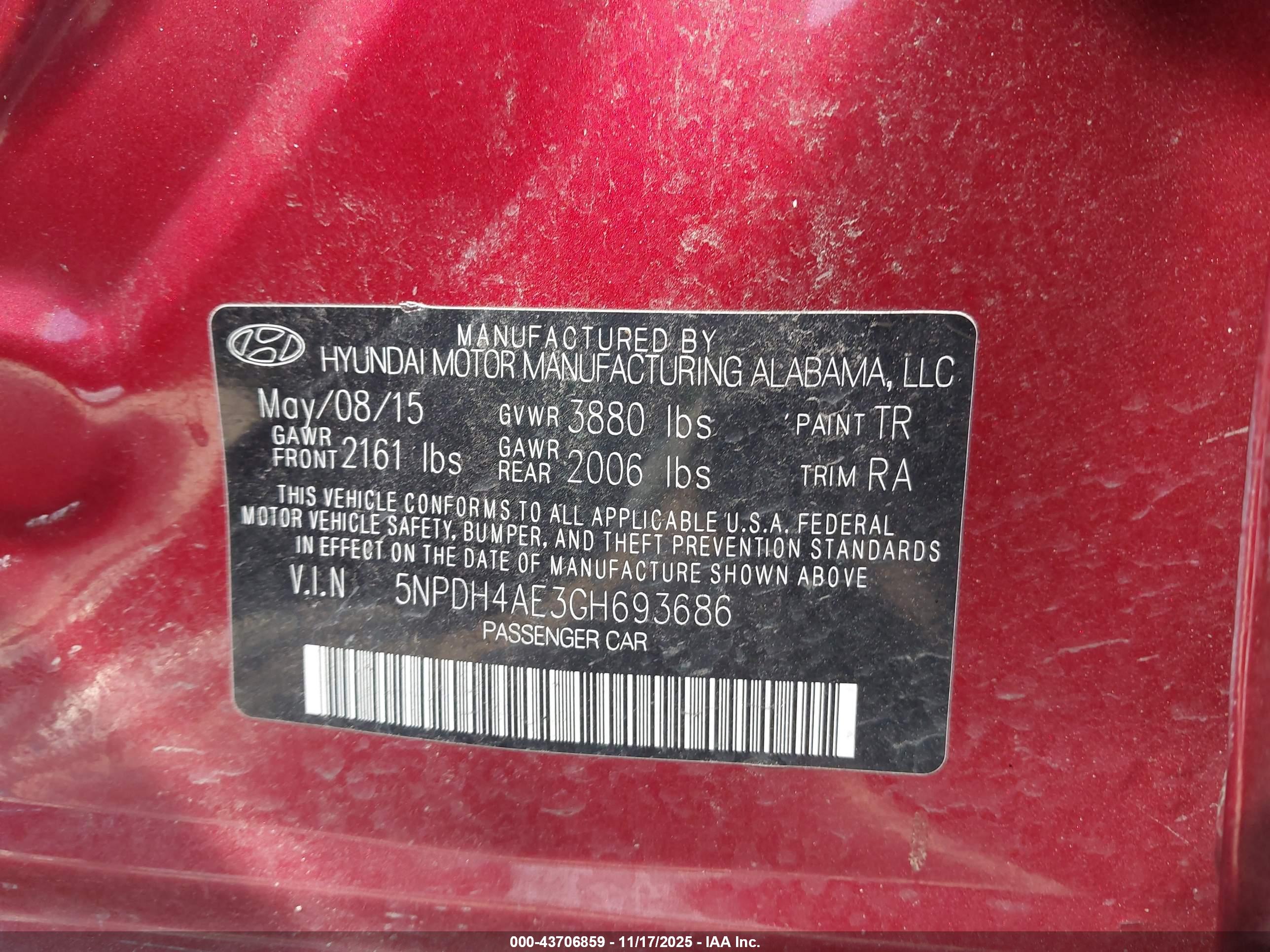 HYUNDAI ELANTRA image 9