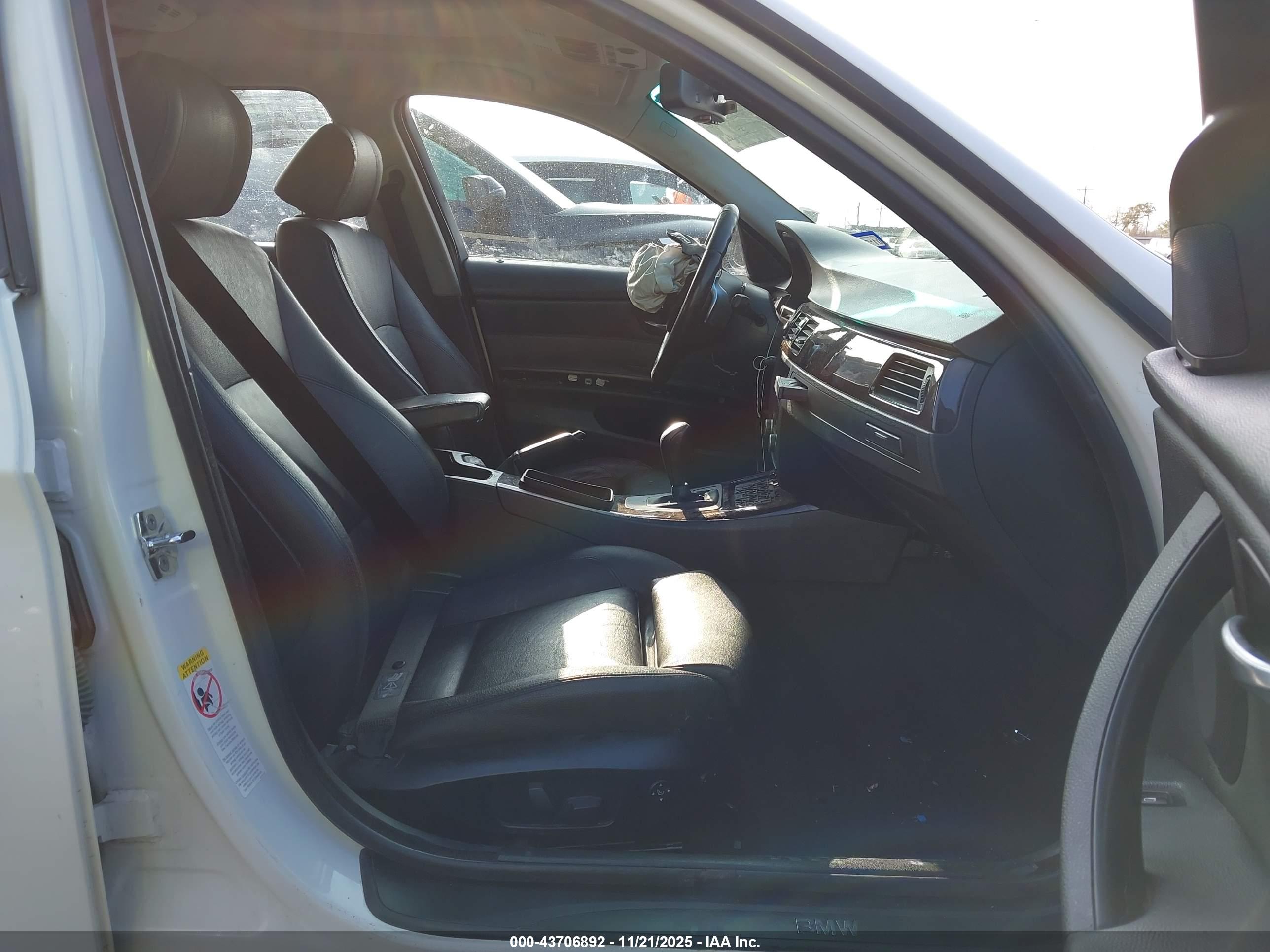 BMW 328I image 5