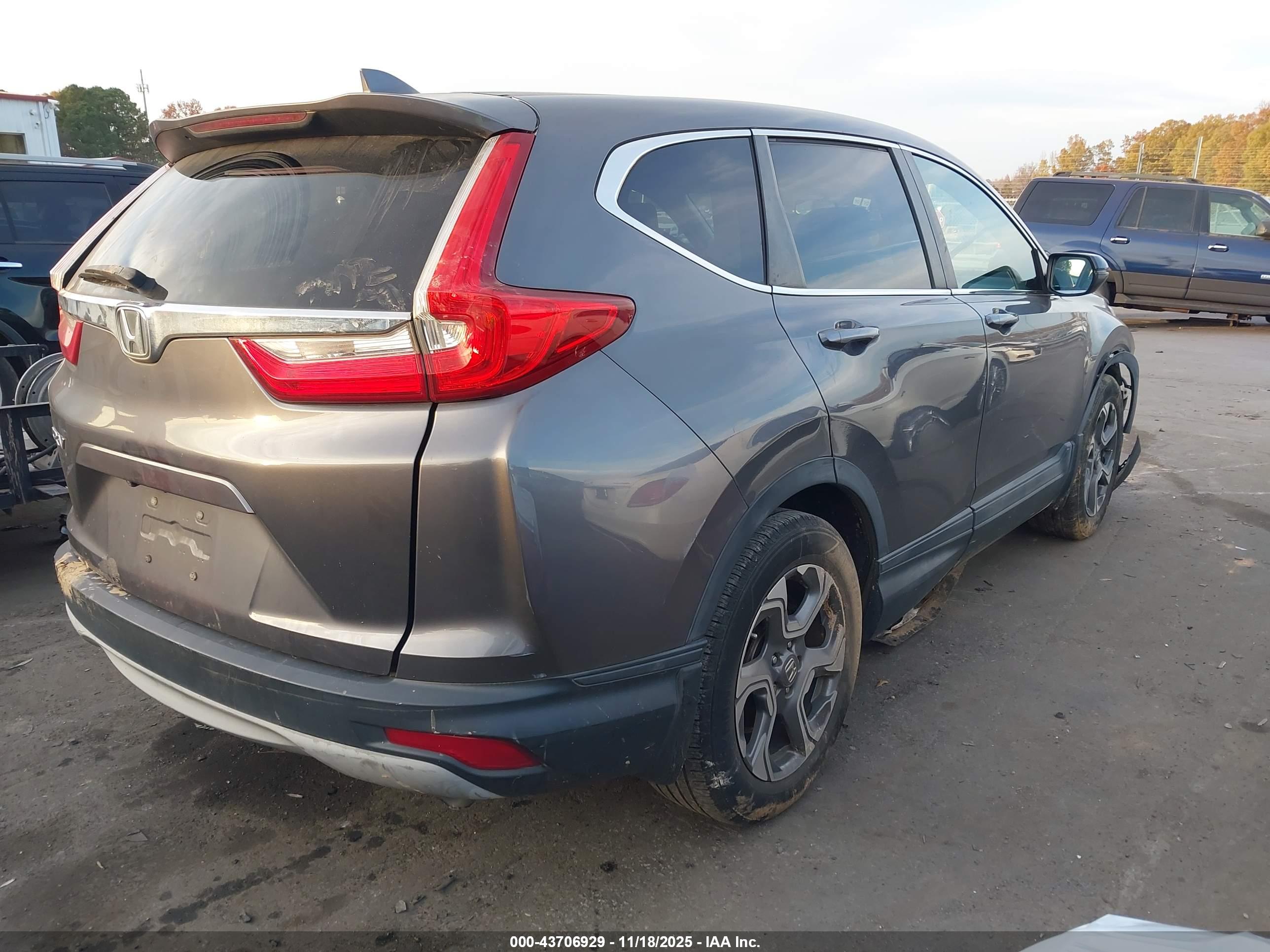 HONDA CR-V image 4