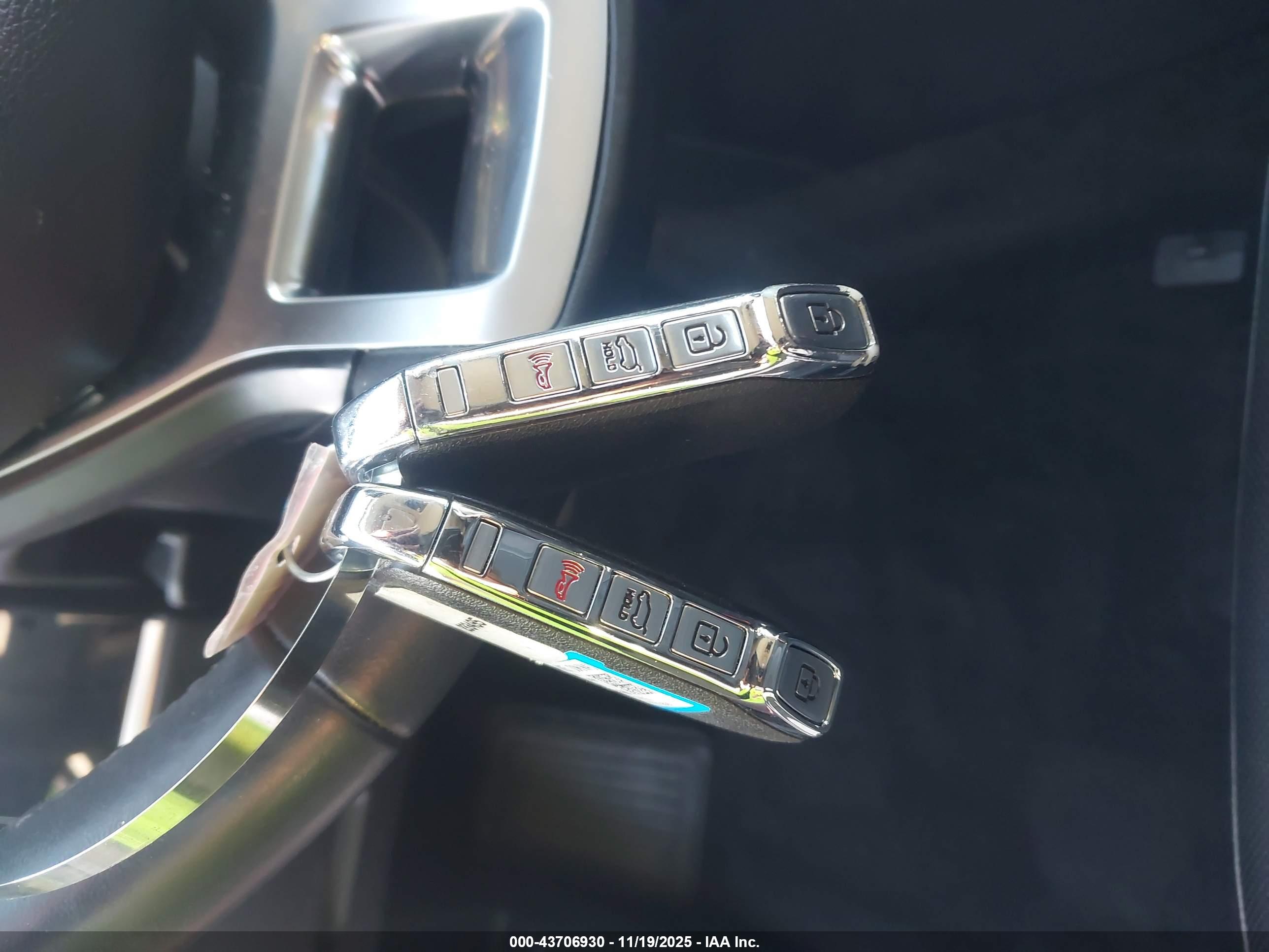 KIA SPORTAGE image 11