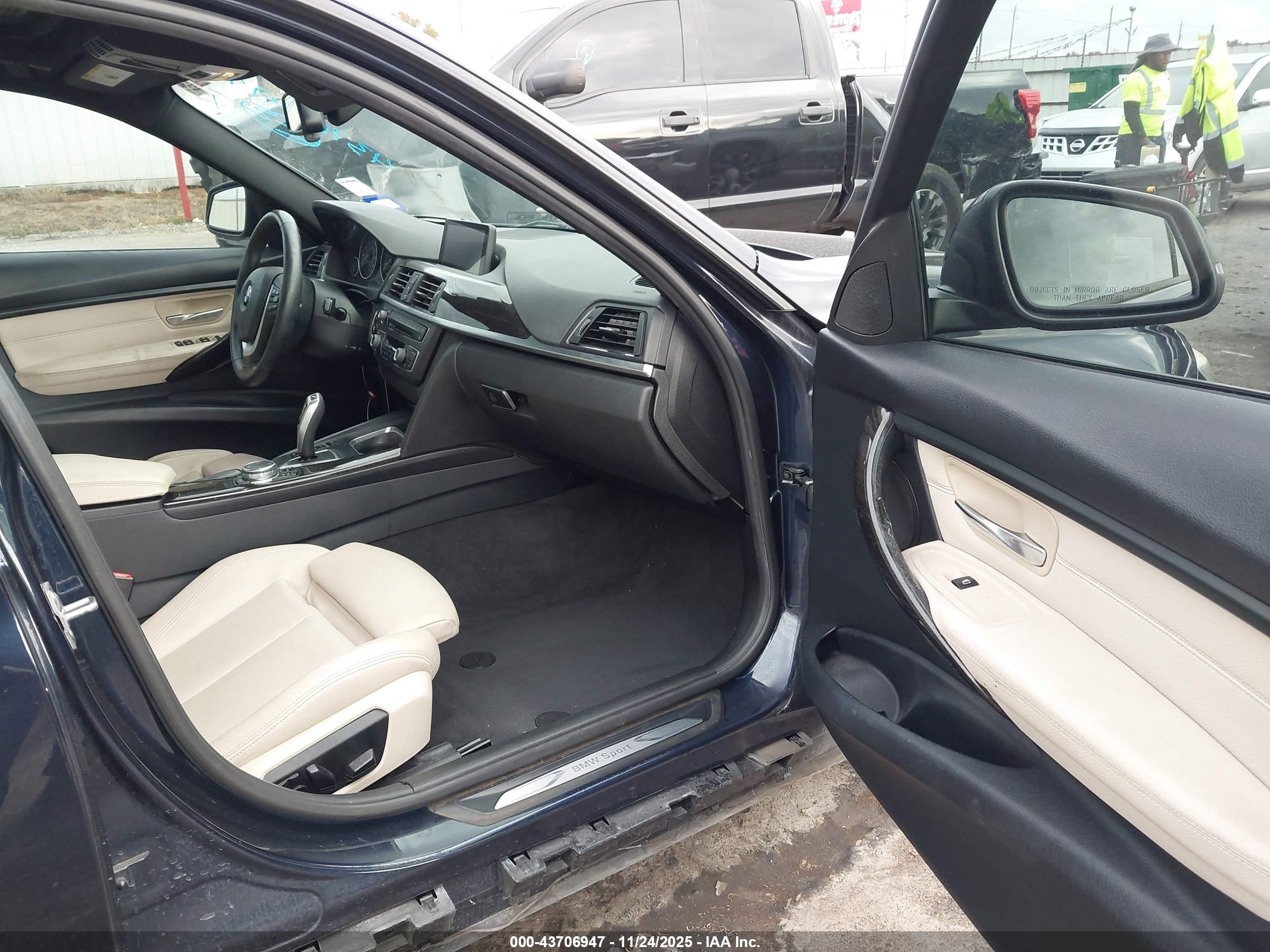 BMW 328I image 5