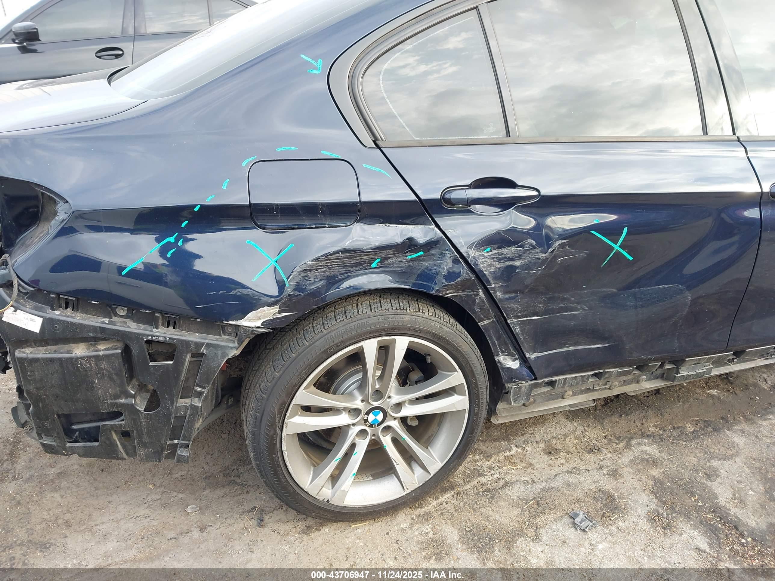 BMW 328I image 6
