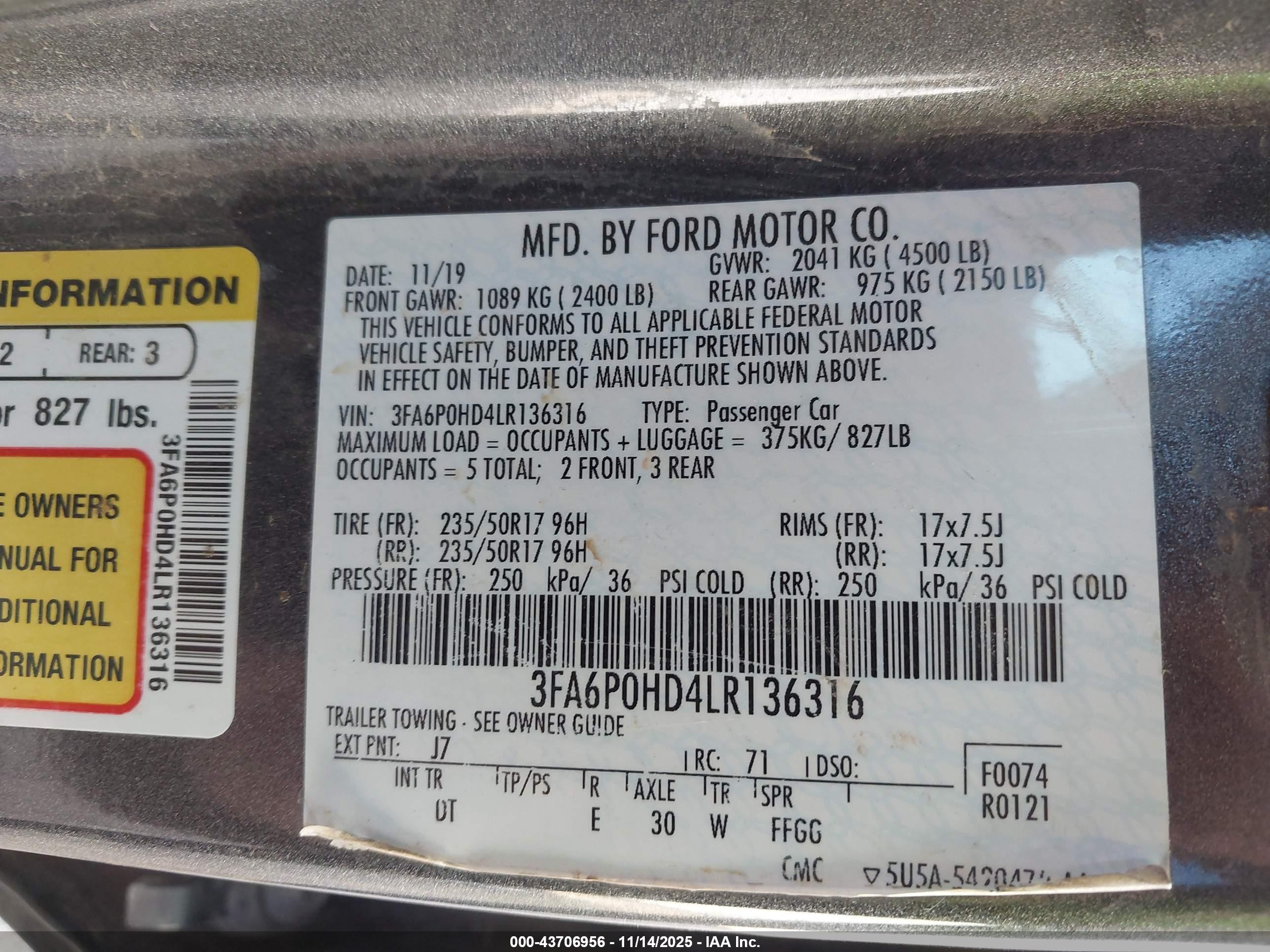 FORD FUSION image 9