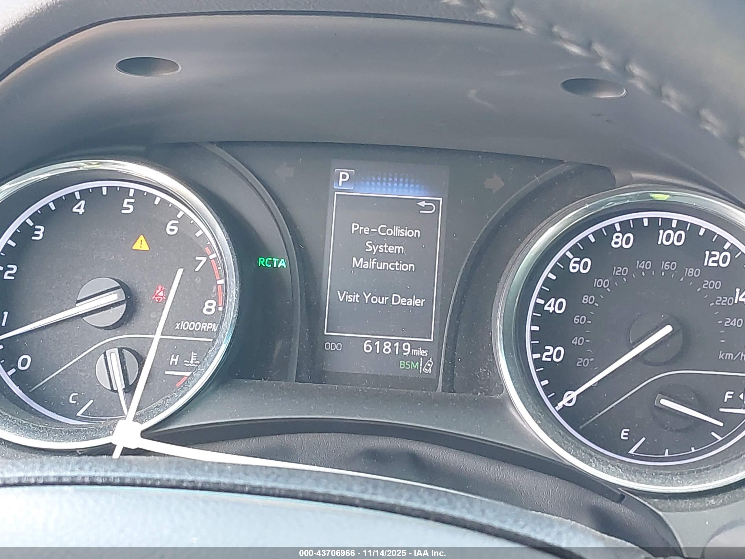 TOYOTA CAMRY image 7