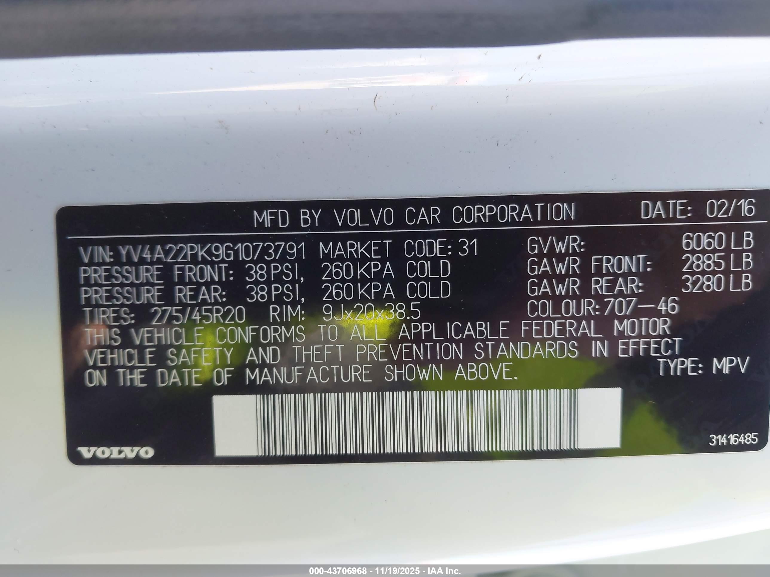 VOLVO XC90 image 9