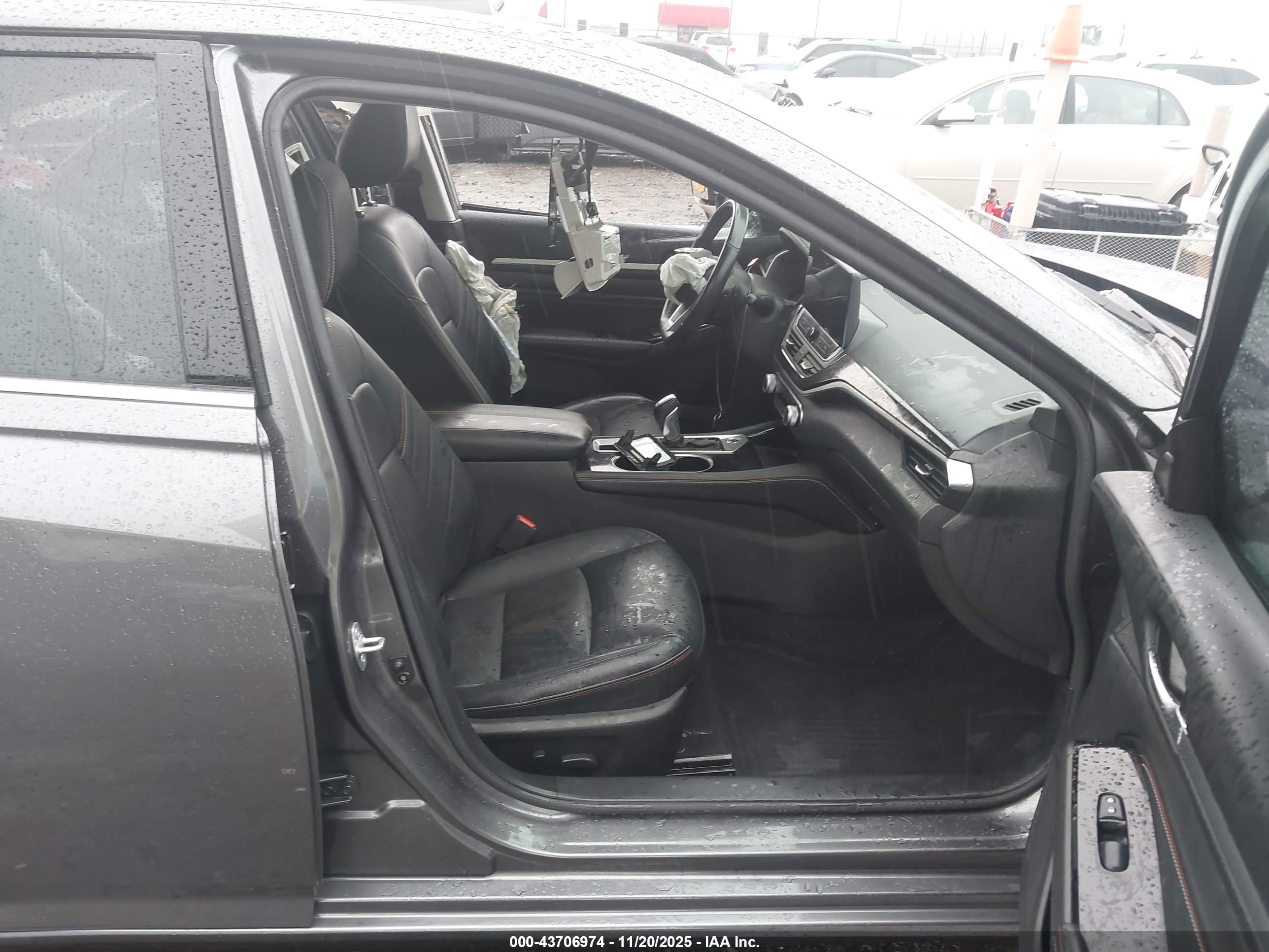 NISSAN ALTIMA image 5