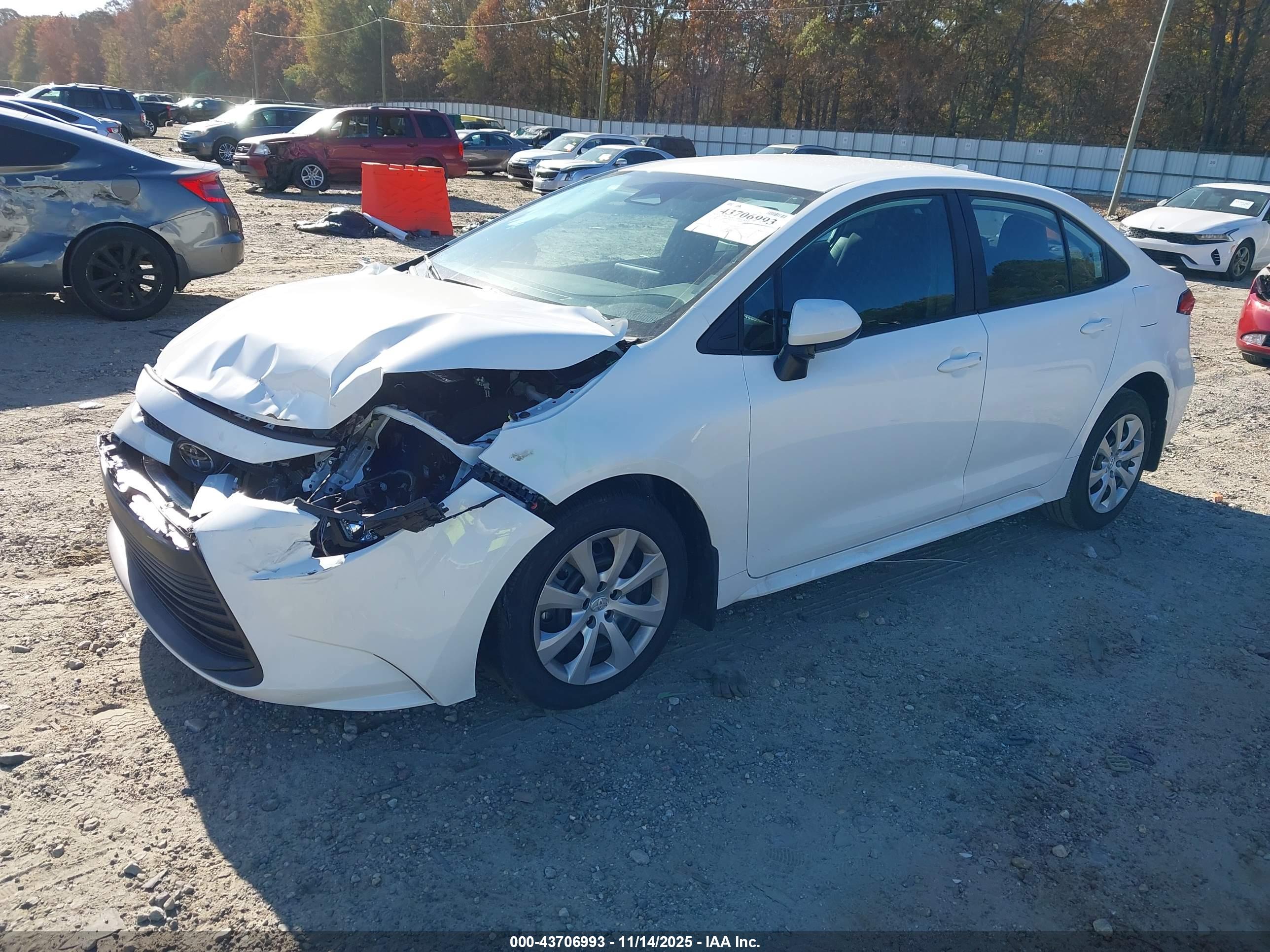 TOYOTA COROLLA image 2