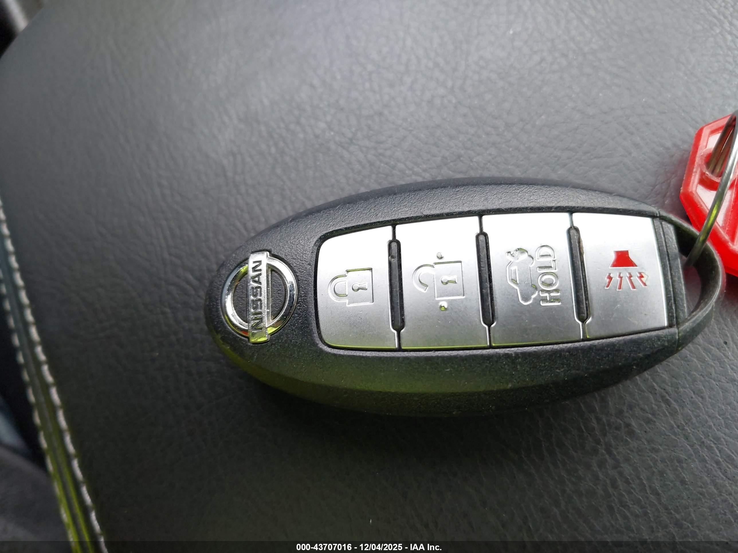 NISSAN ALTIMA image 11