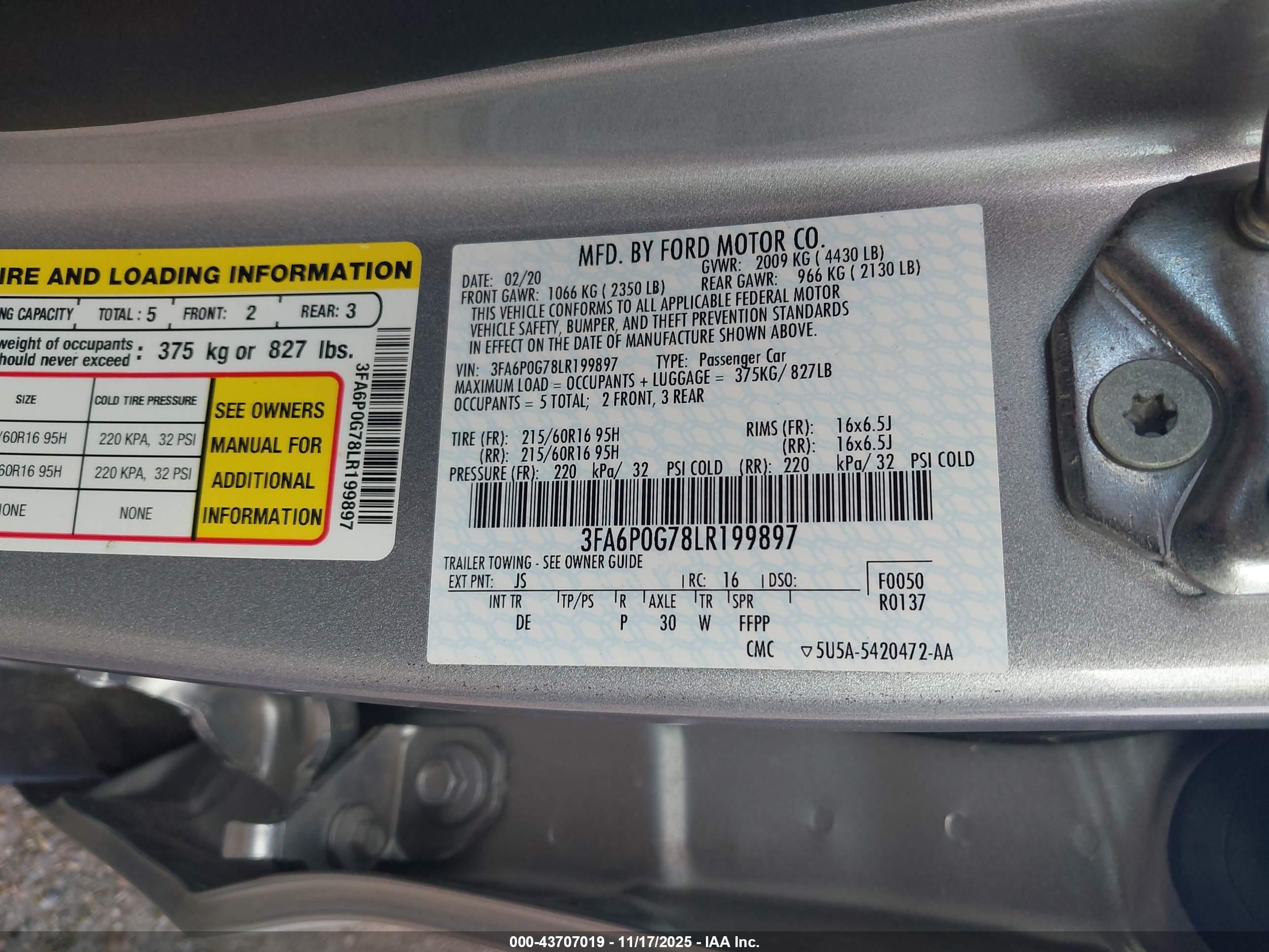 FORD FUSION image 9
