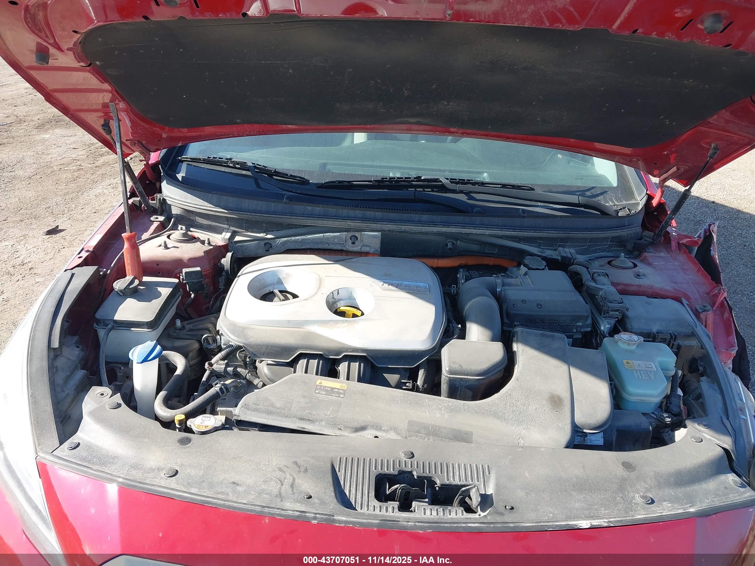 HYUNDAI SONATA image 10