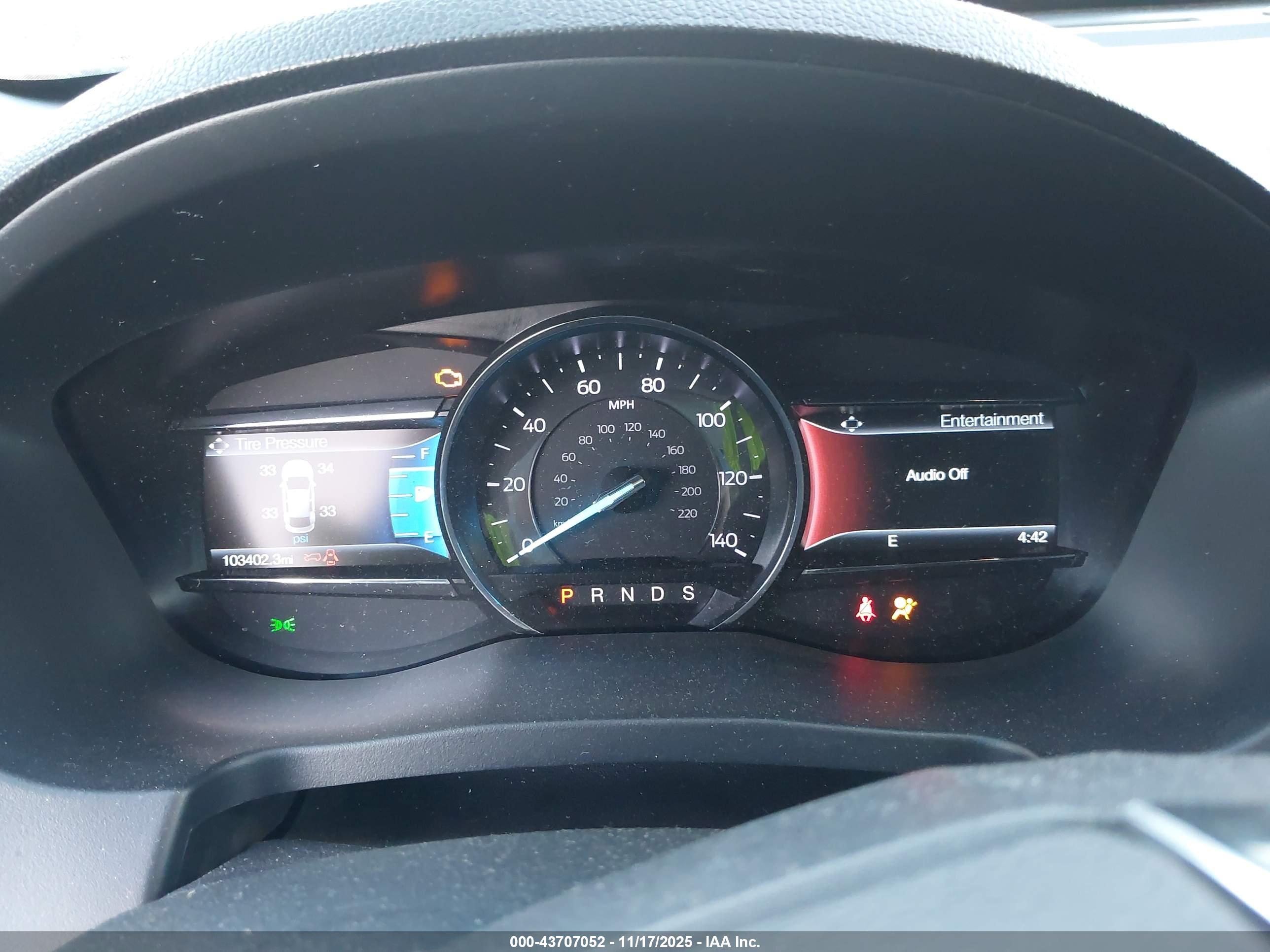FORD EXPLORER image 7