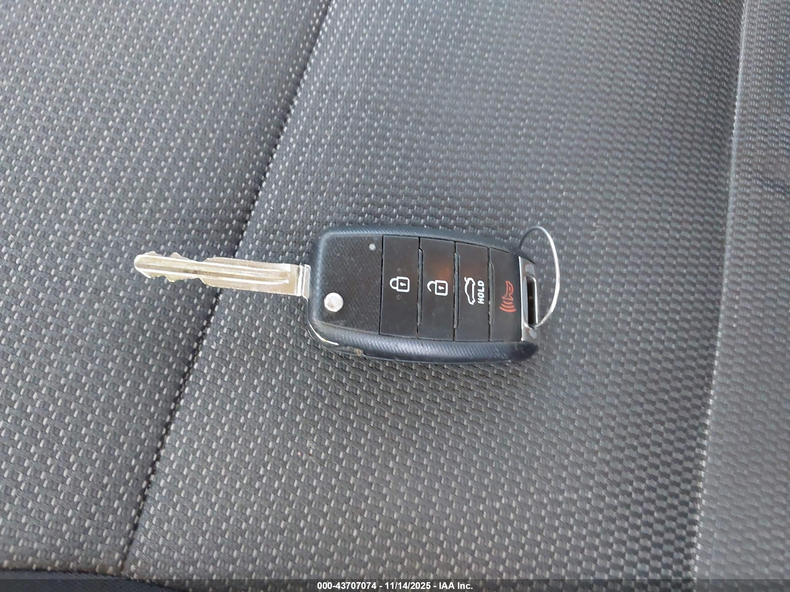 KIA FORTE image 11