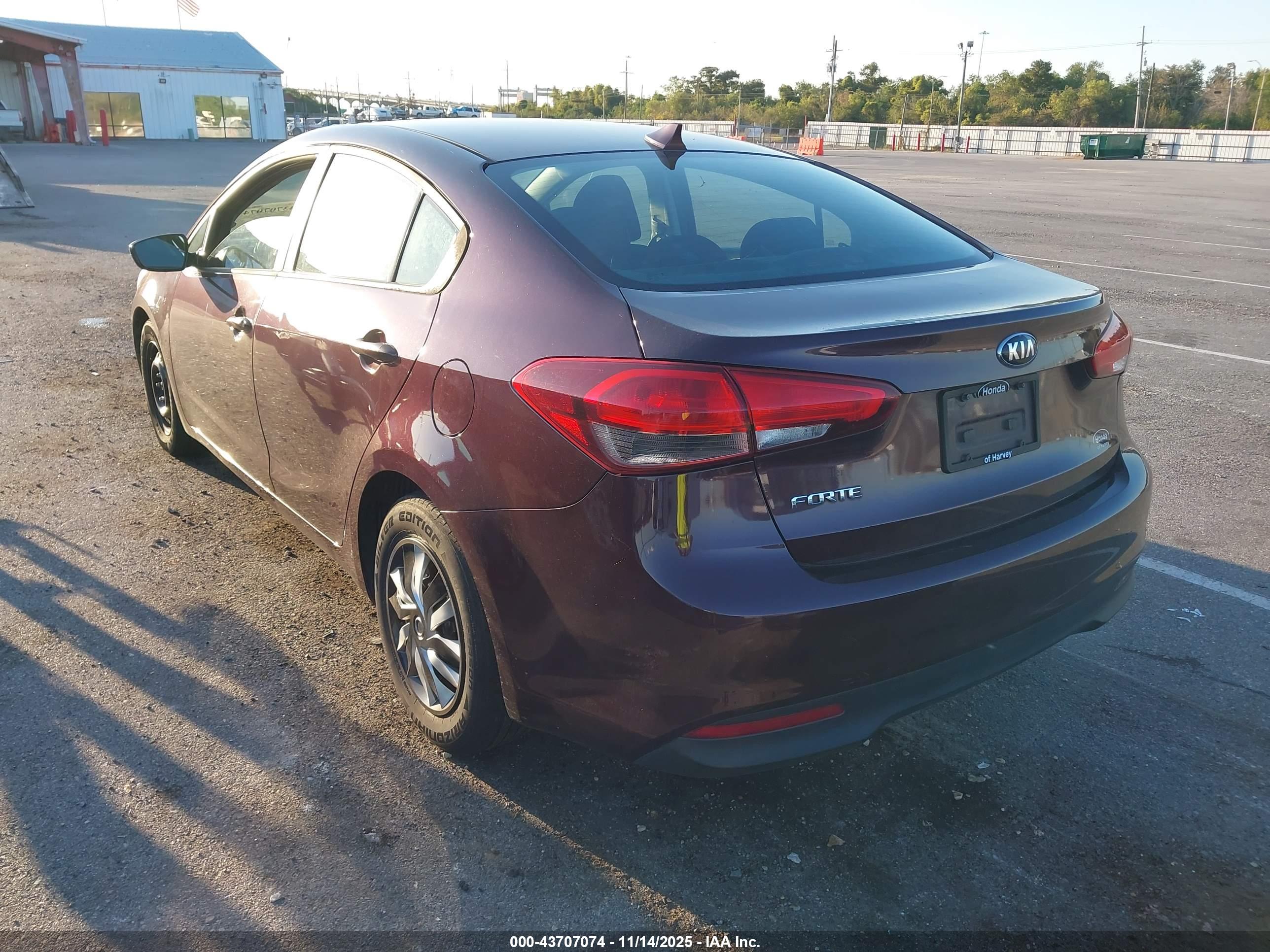 KIA FORTE image 3