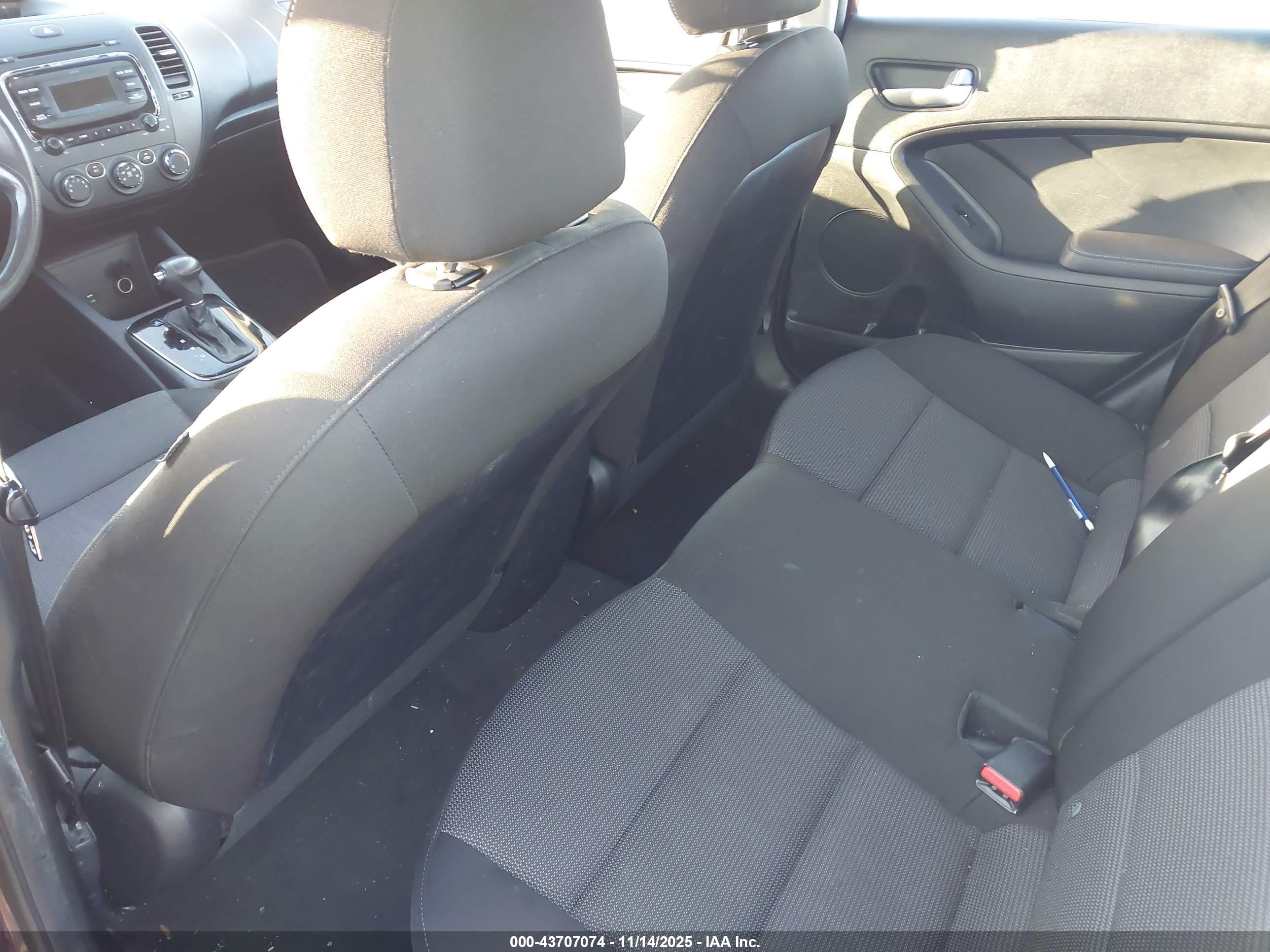 KIA FORTE image 8