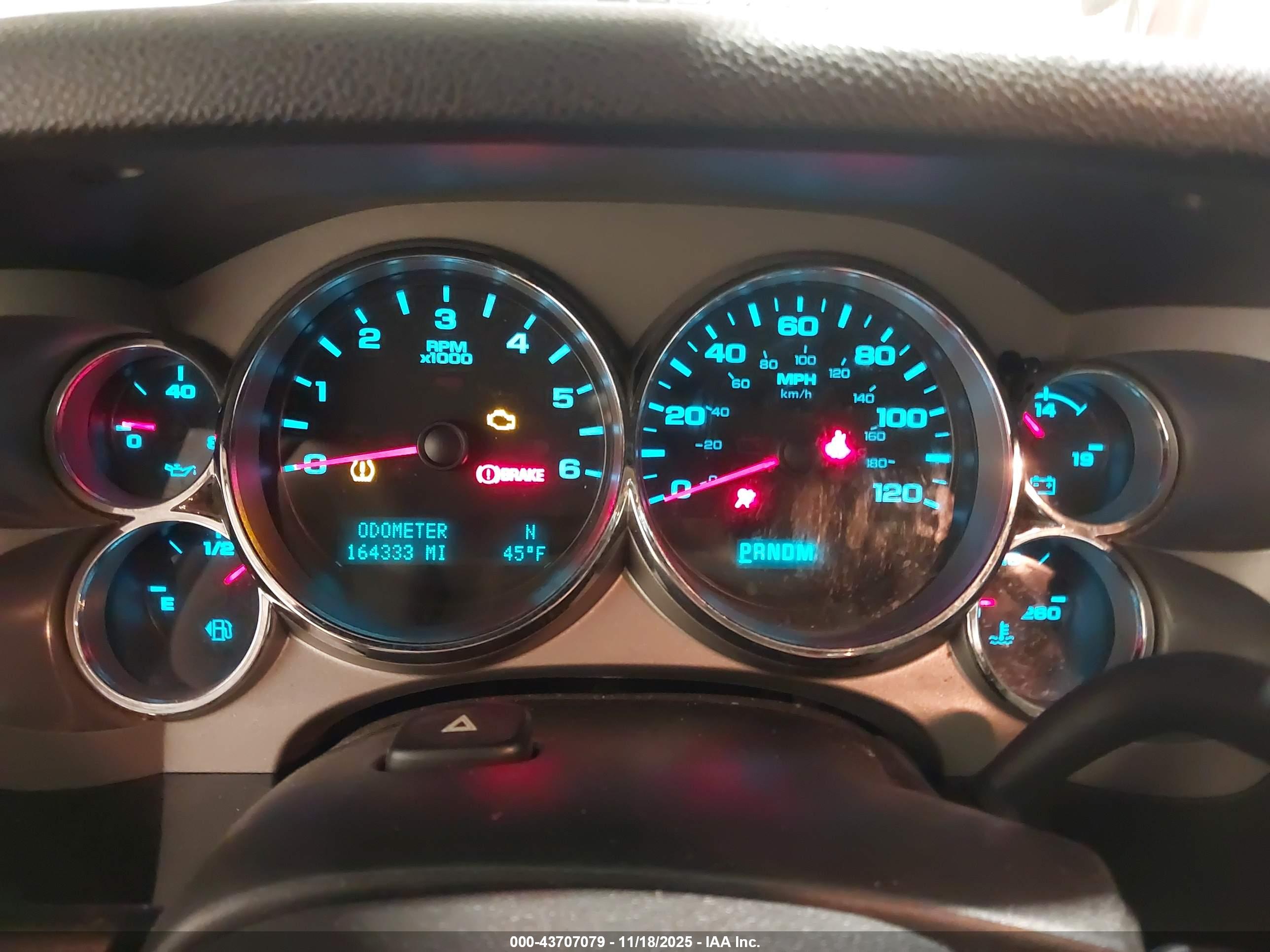 GMC SIERRA image 7