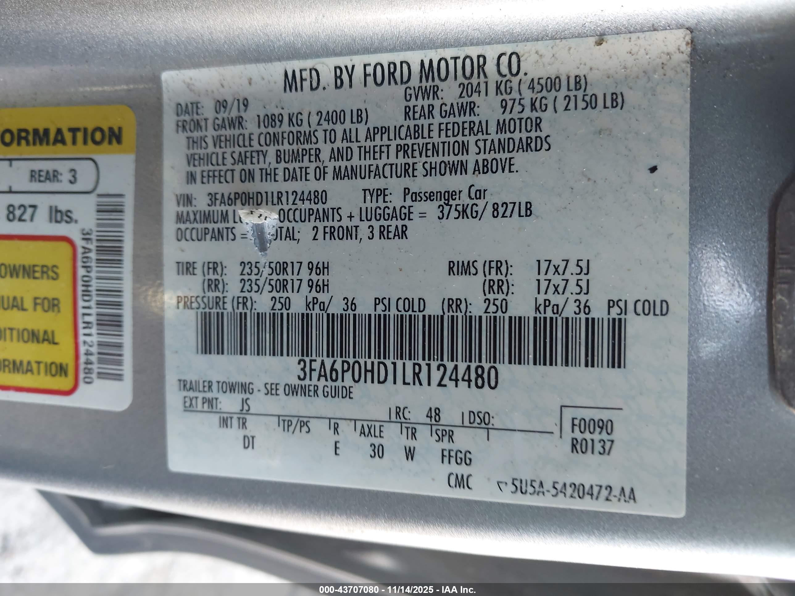 FORD FUSION image 9