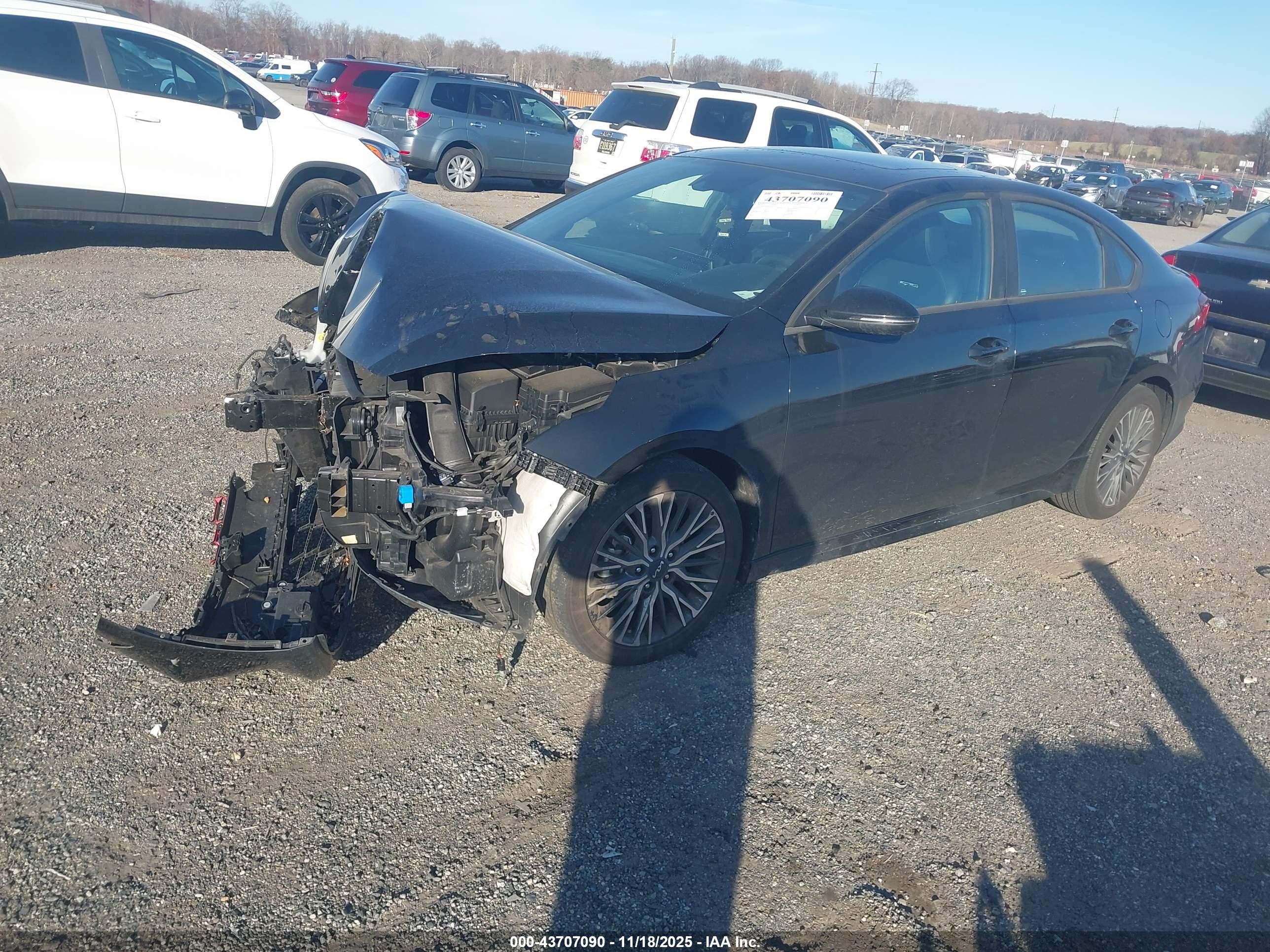 KIA FORTE image 2