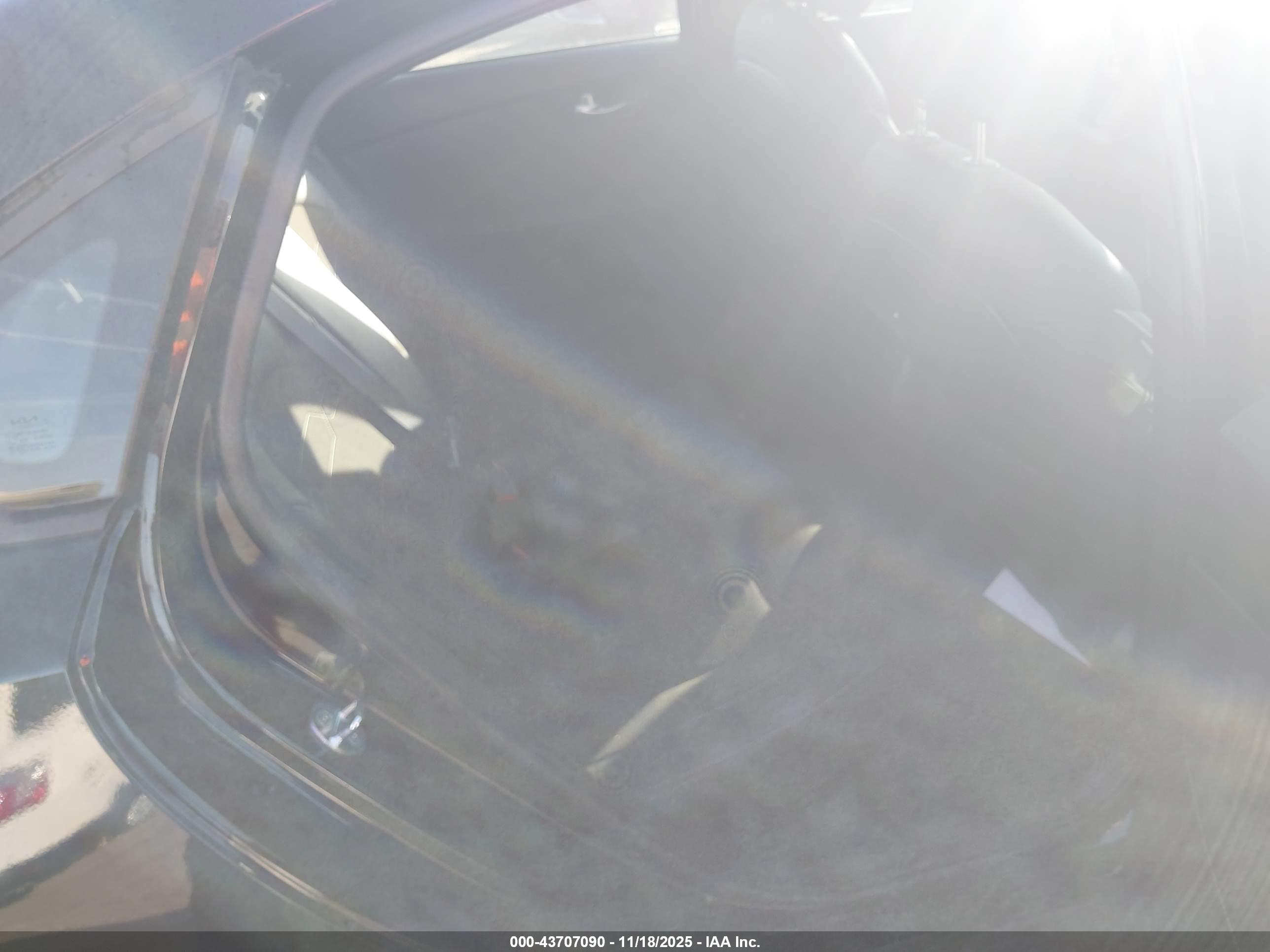 KIA FORTE image 8
