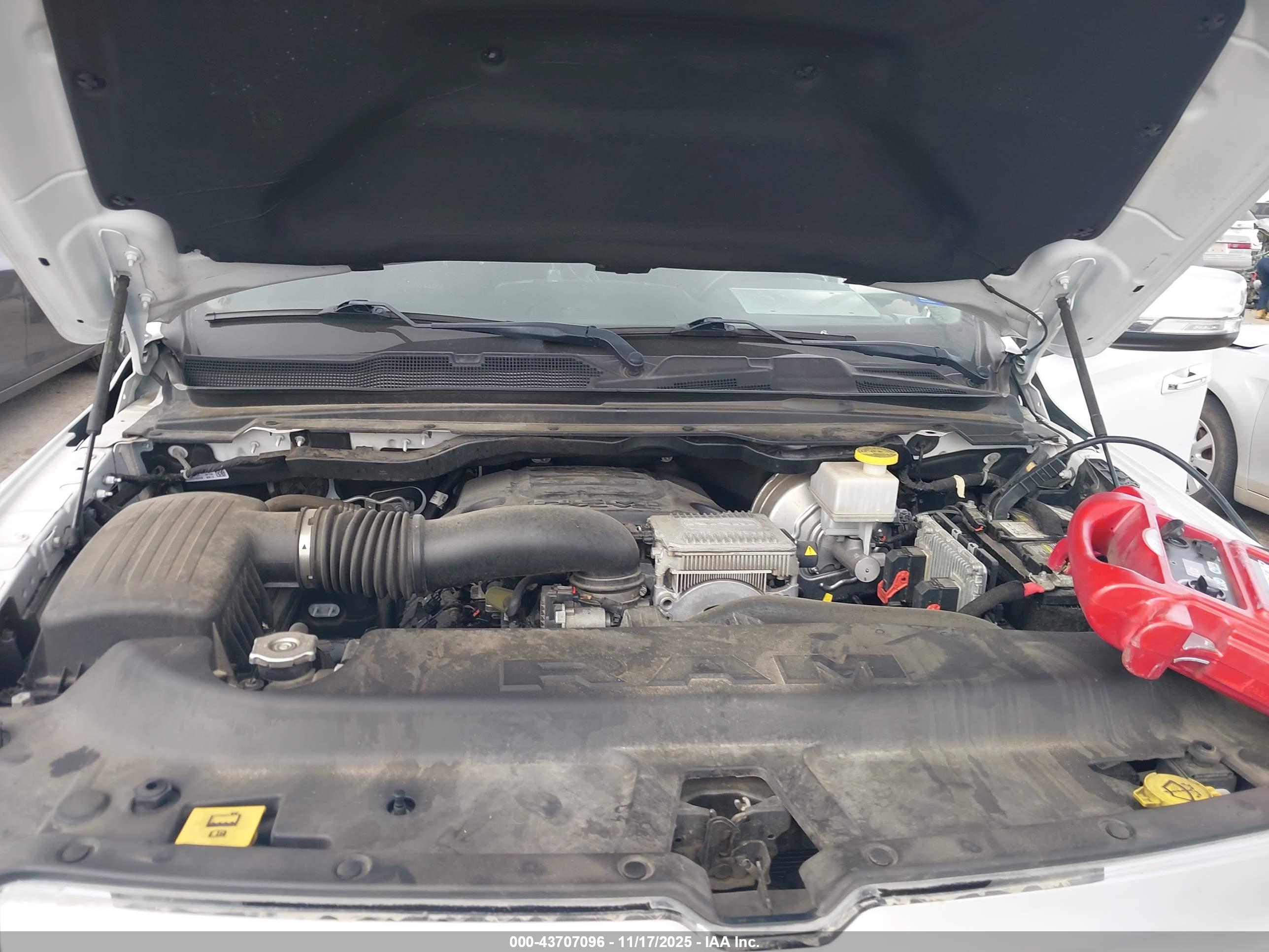 RAM 1500 image 10