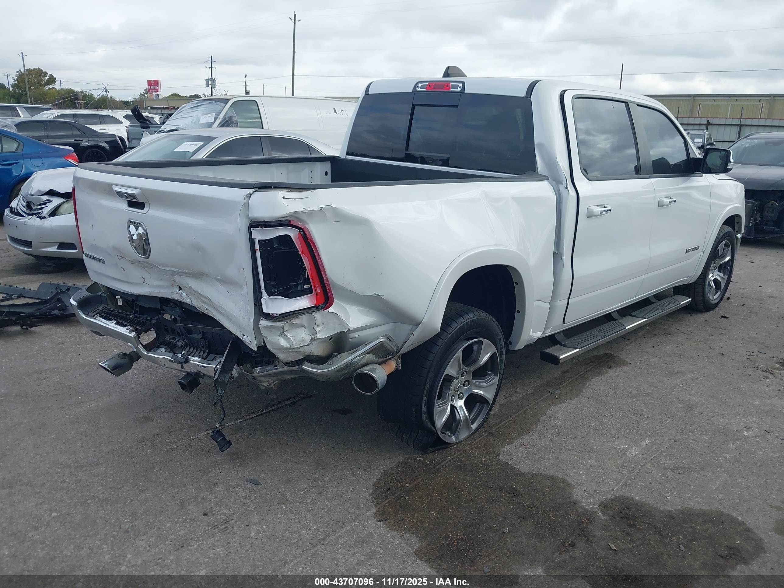 RAM 1500 image 4