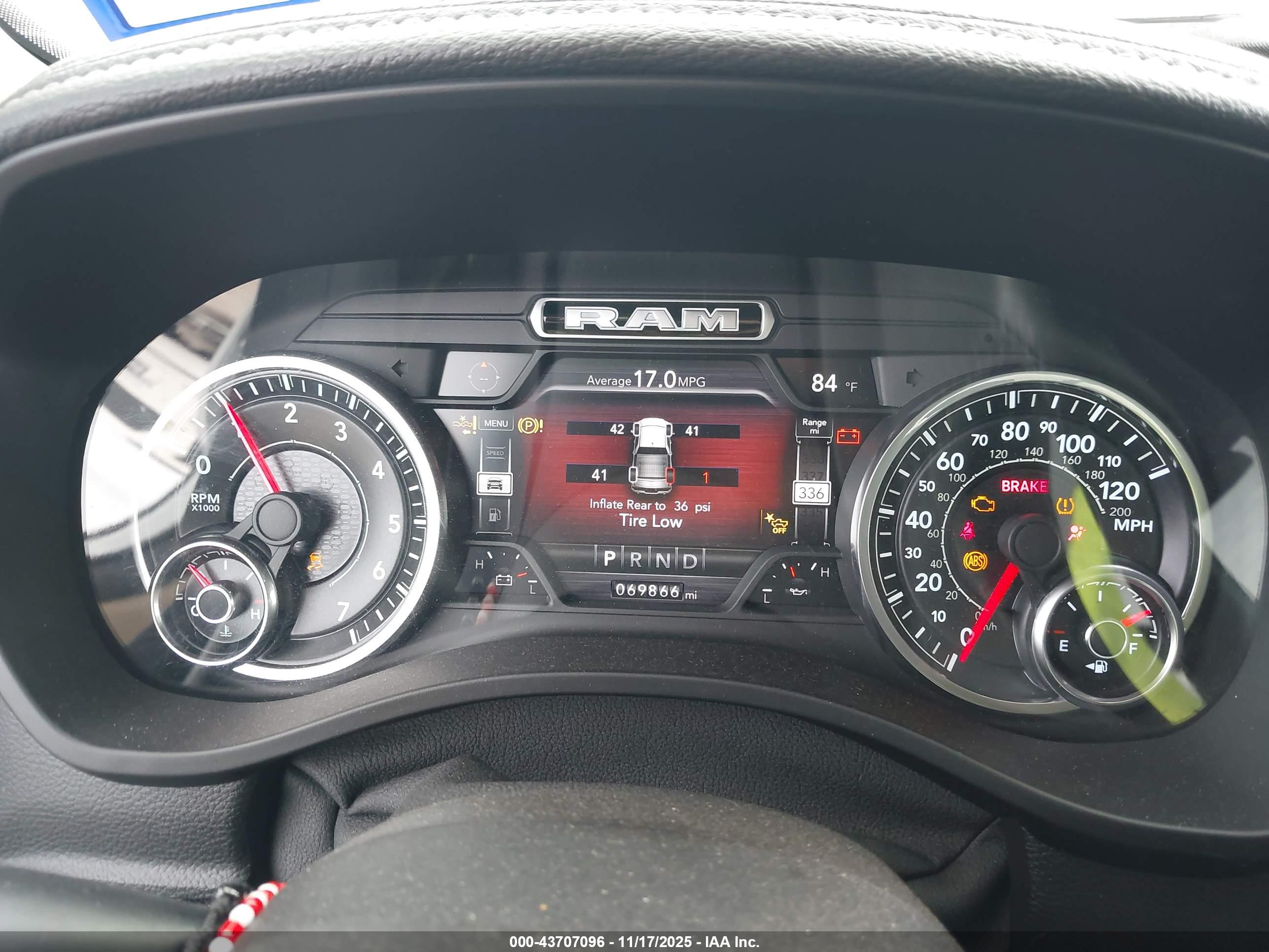 RAM 1500 image 7