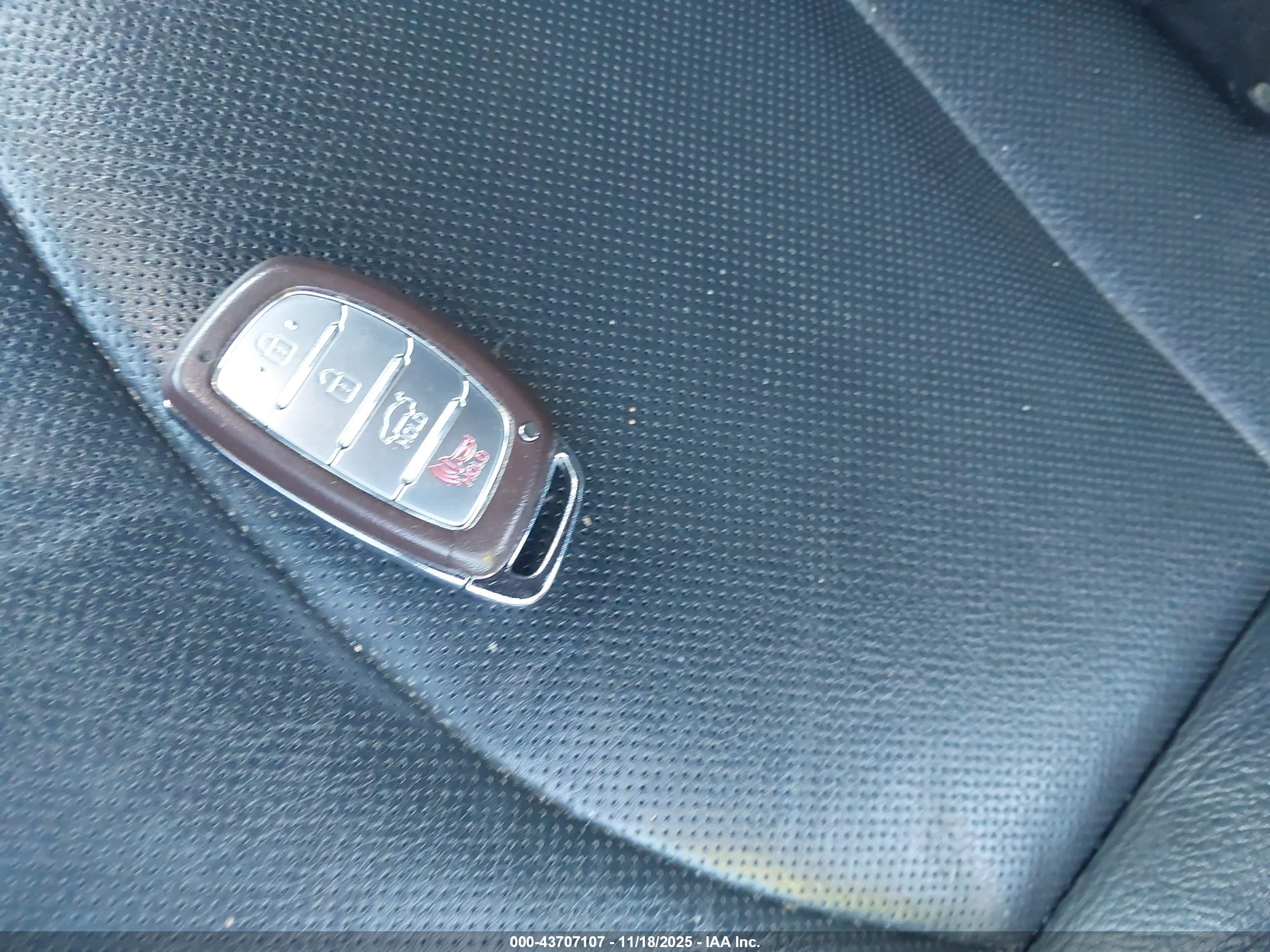 HYUNDAI SONATA image 11