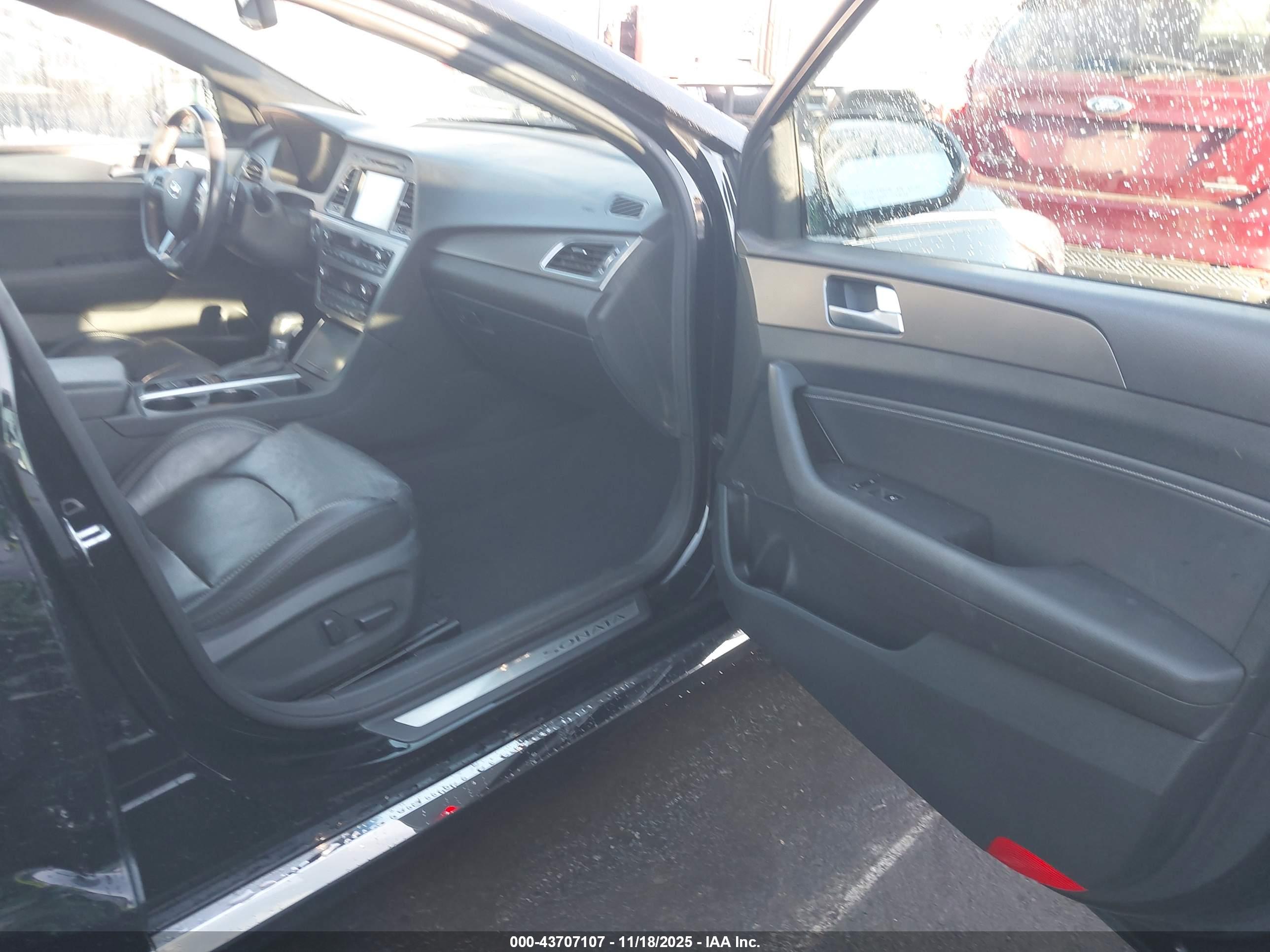 HYUNDAI SONATA image 5
