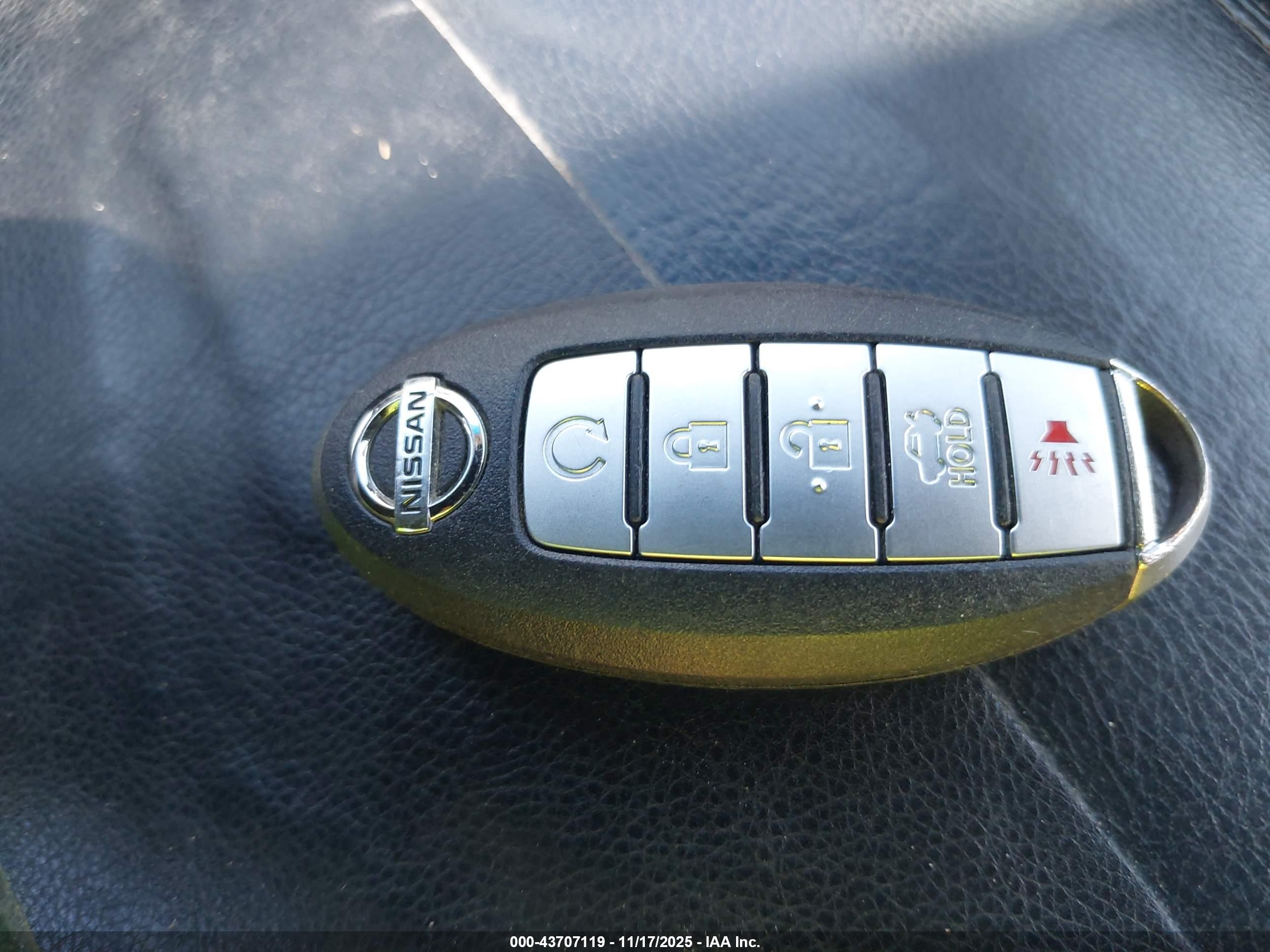 NISSAN ALTIMA image 11