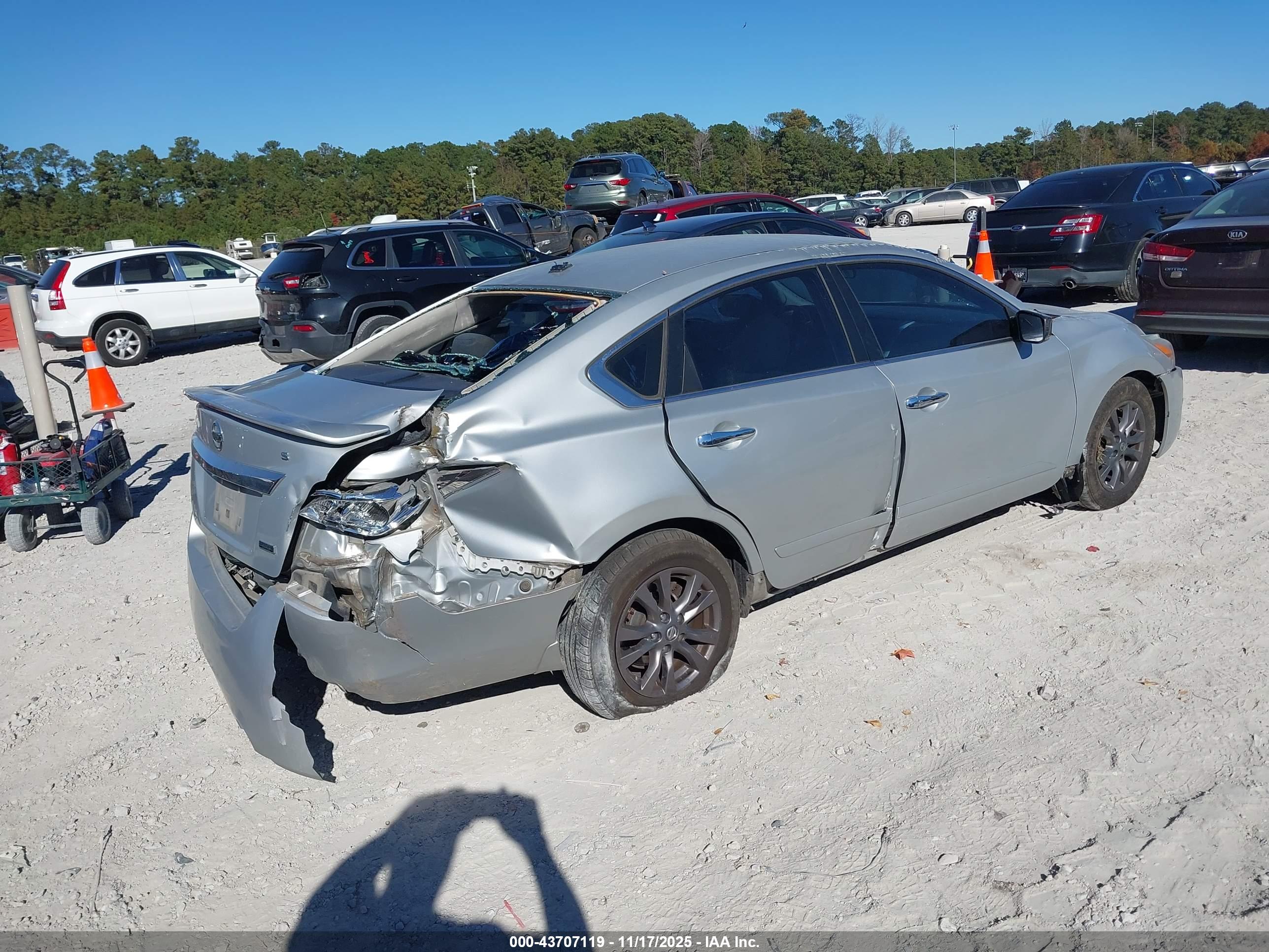 NISSAN ALTIMA image 4