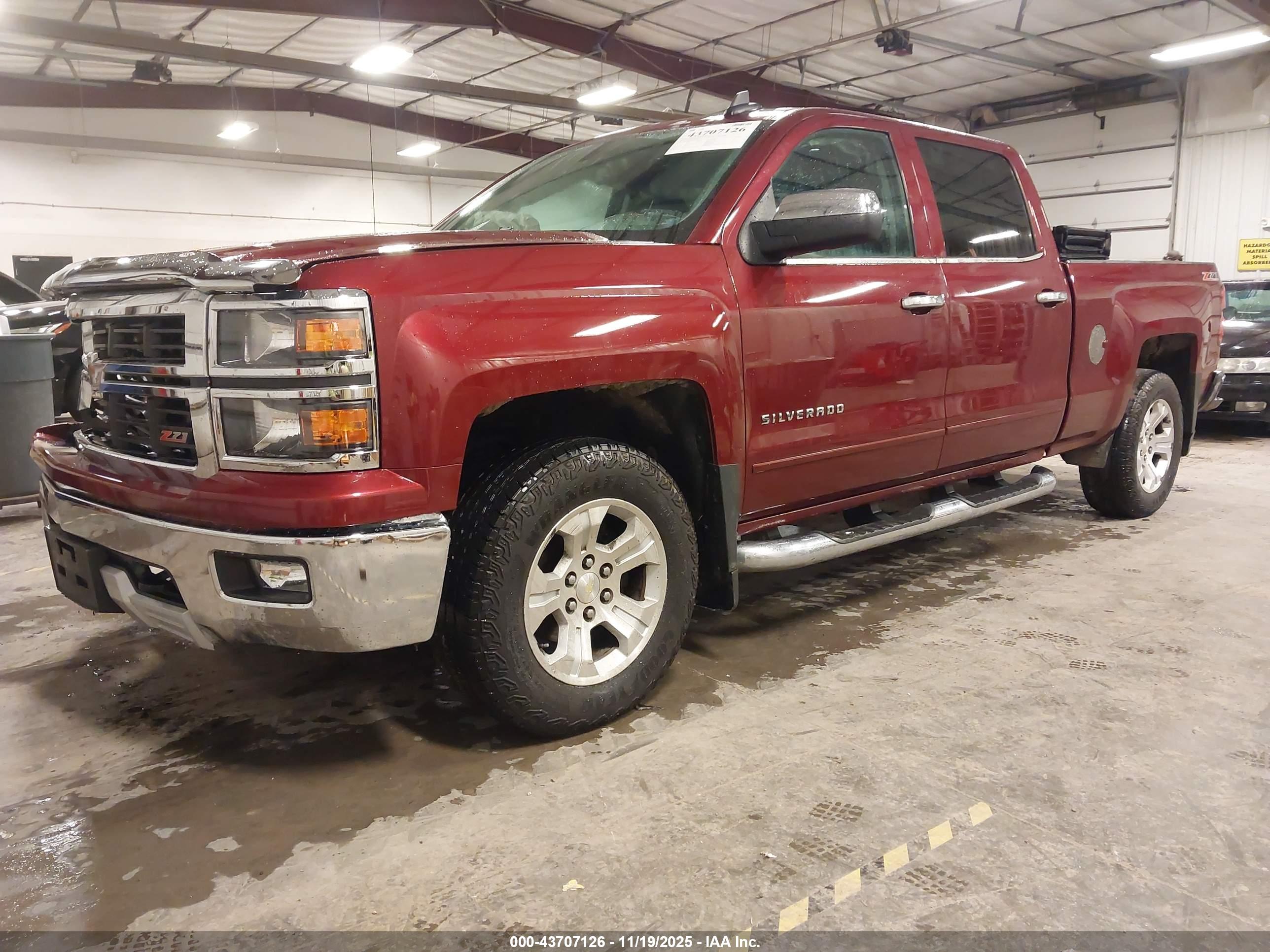 CHEVROLET SILVERADO image 2