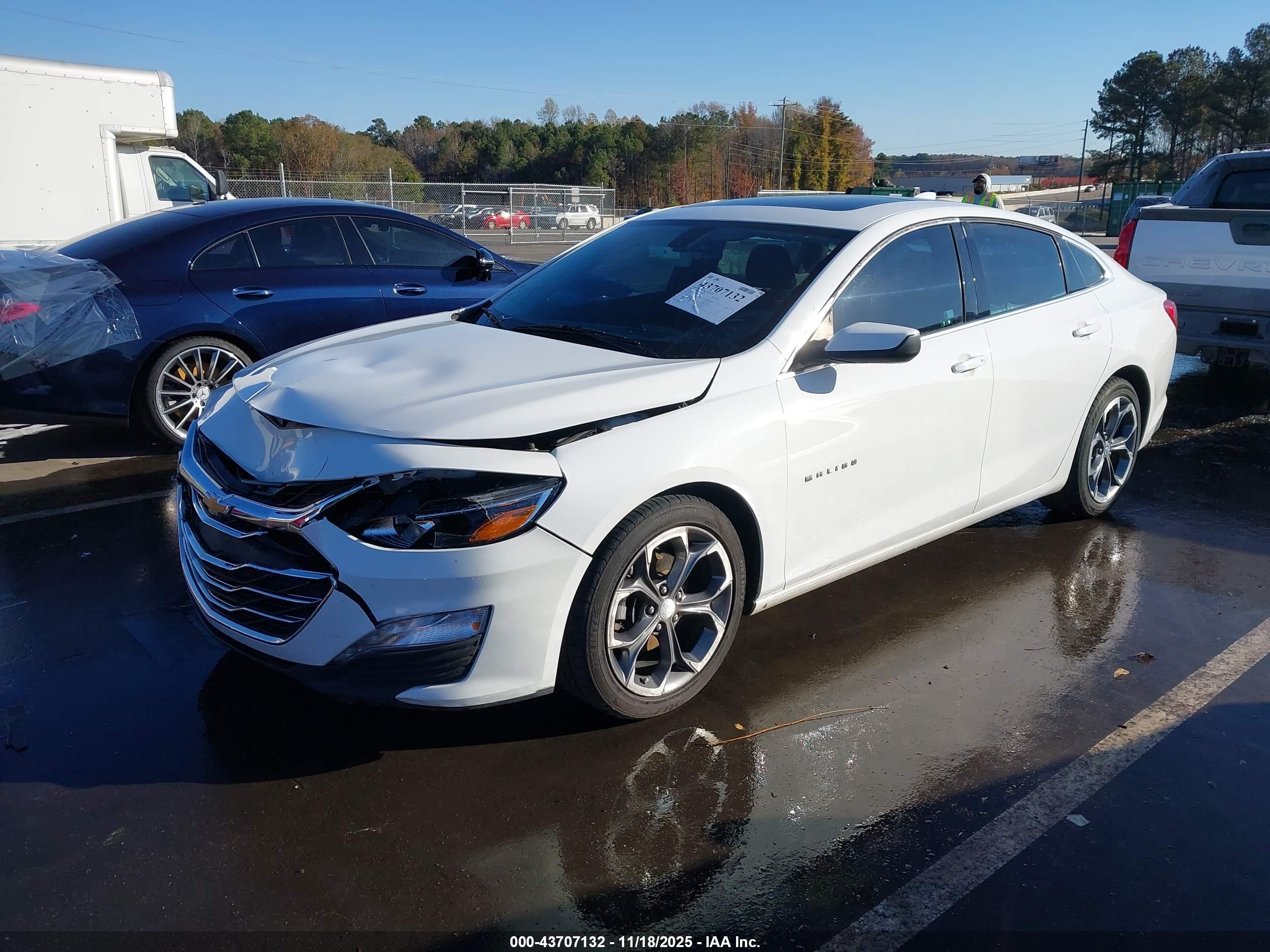 CHEVROLET MALIBU image 2