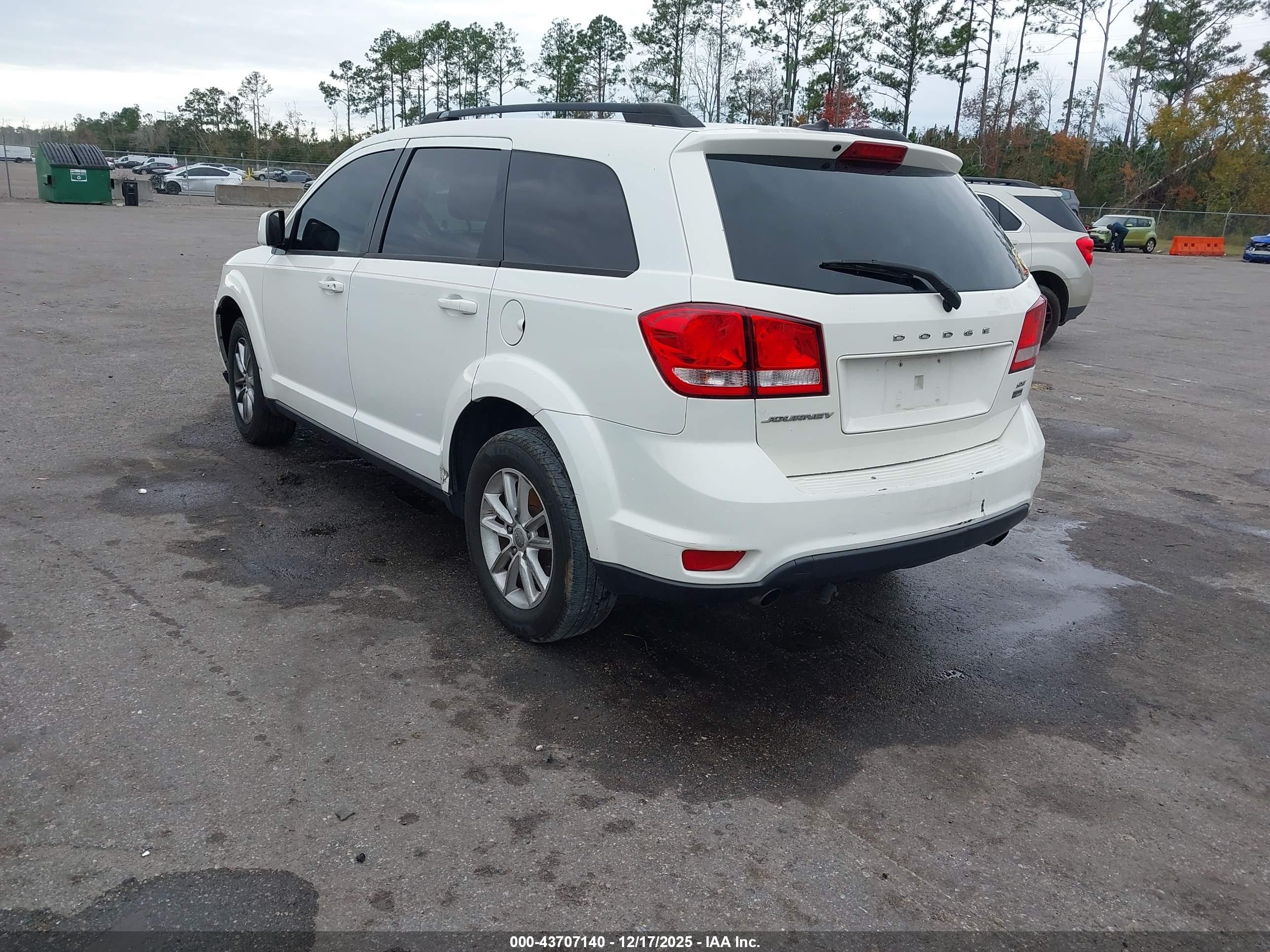 DODGE JOURNEY image 3