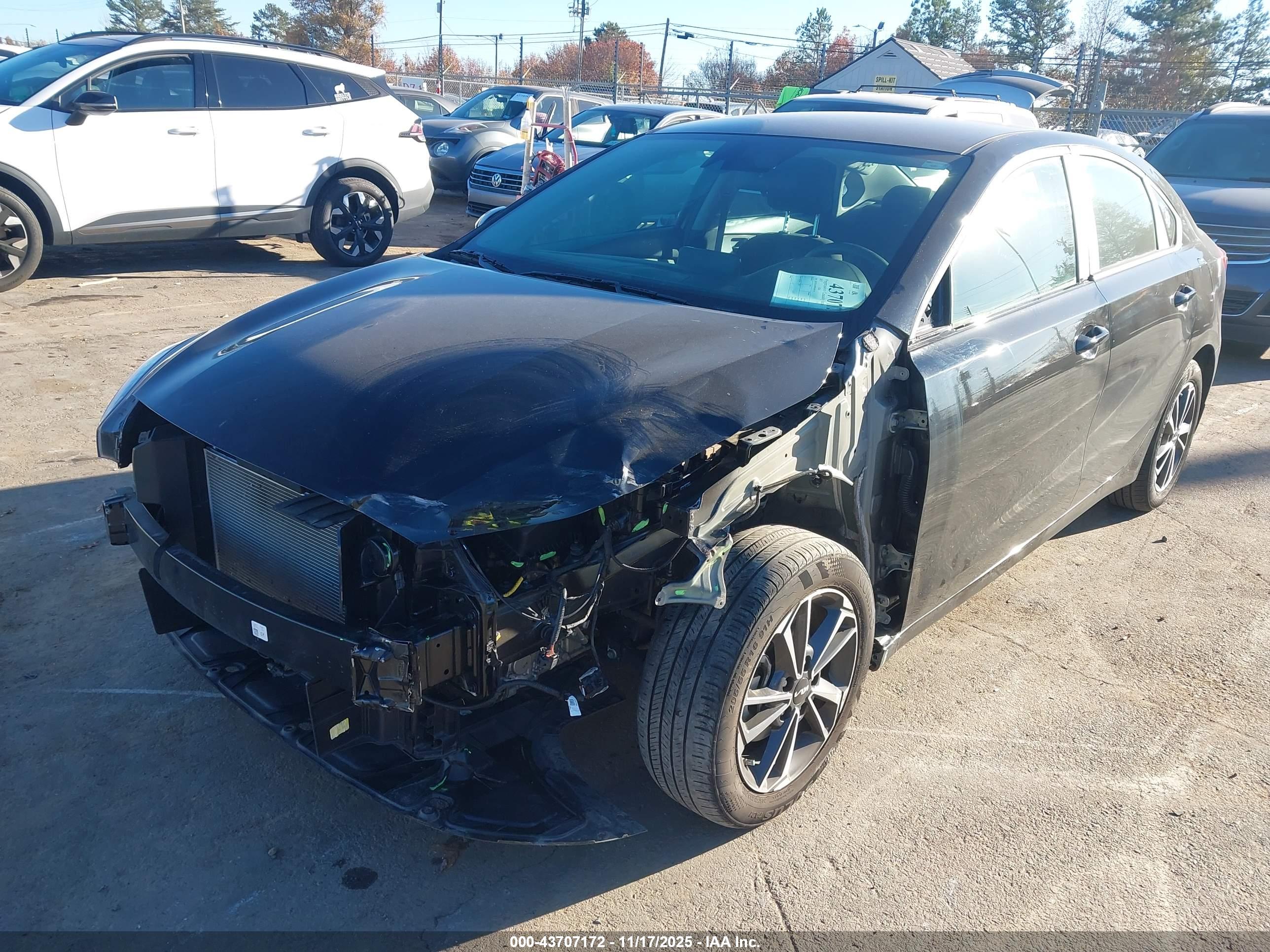 KIA FORTE image 2
