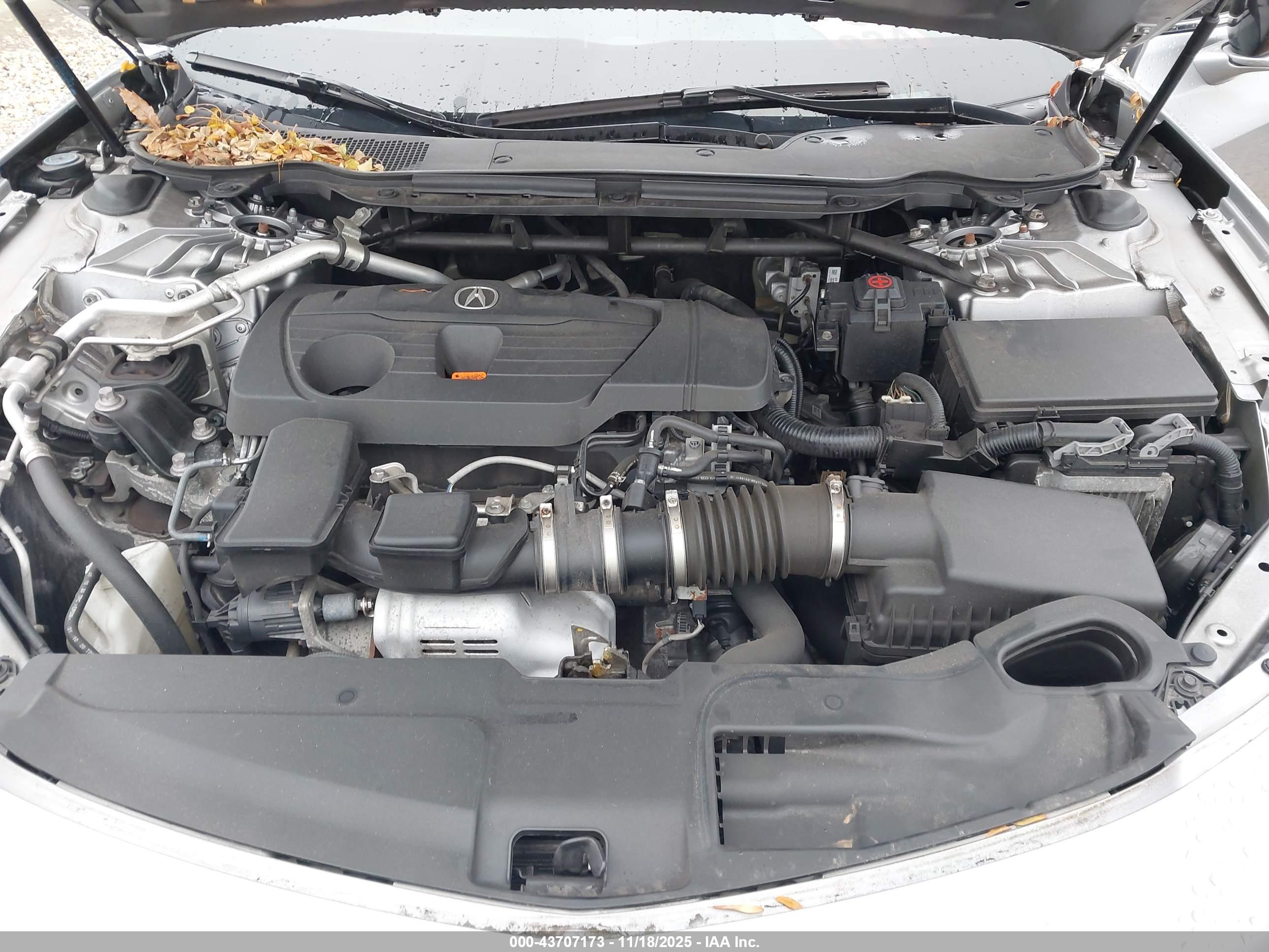 ACURA TLX image 10