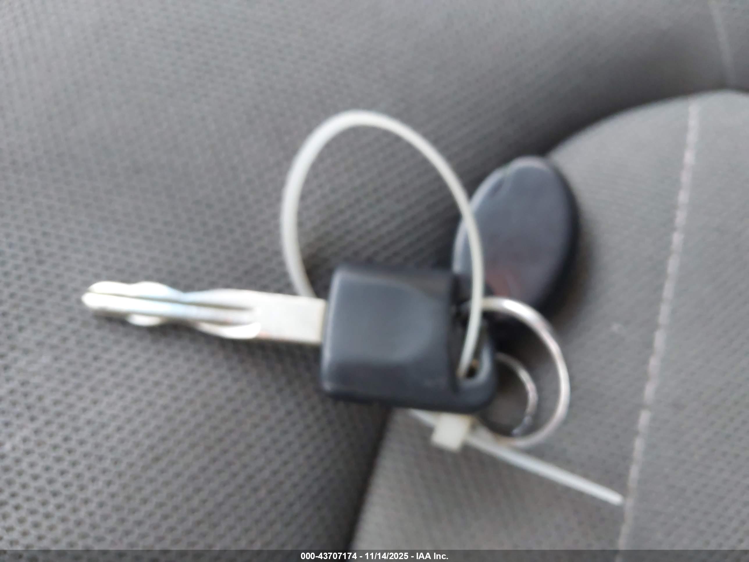 NISSAN XTERRA image 11