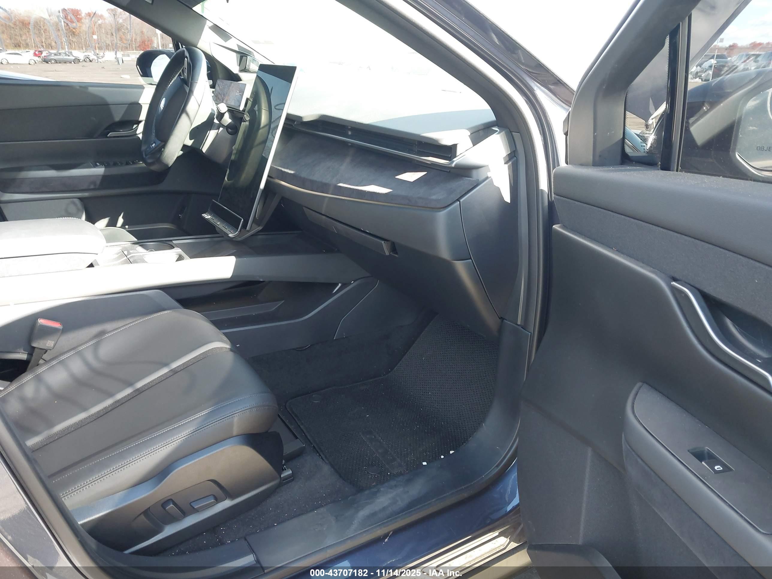 FISKER OCEAN image 5