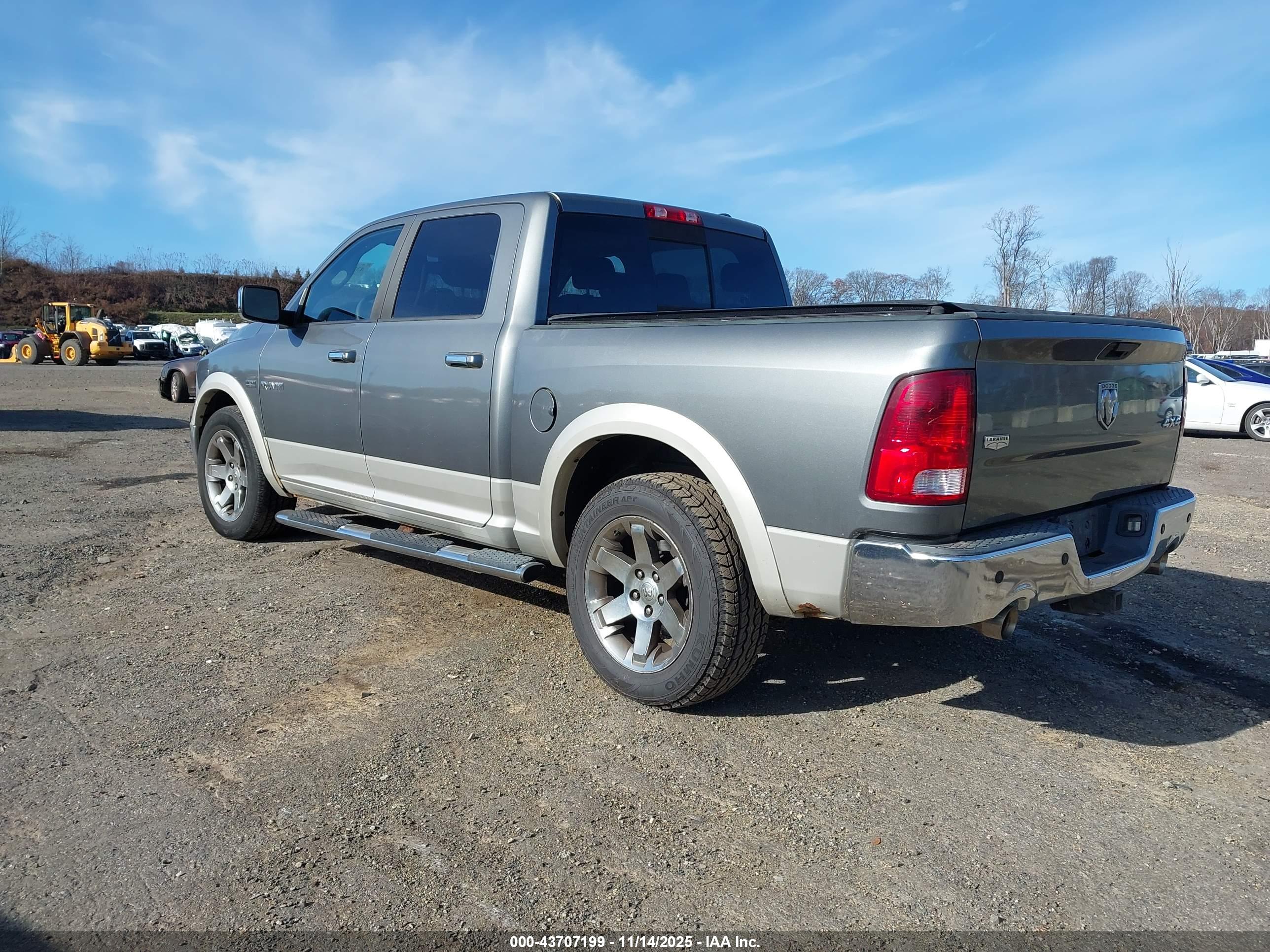 DODGE RAM image 3