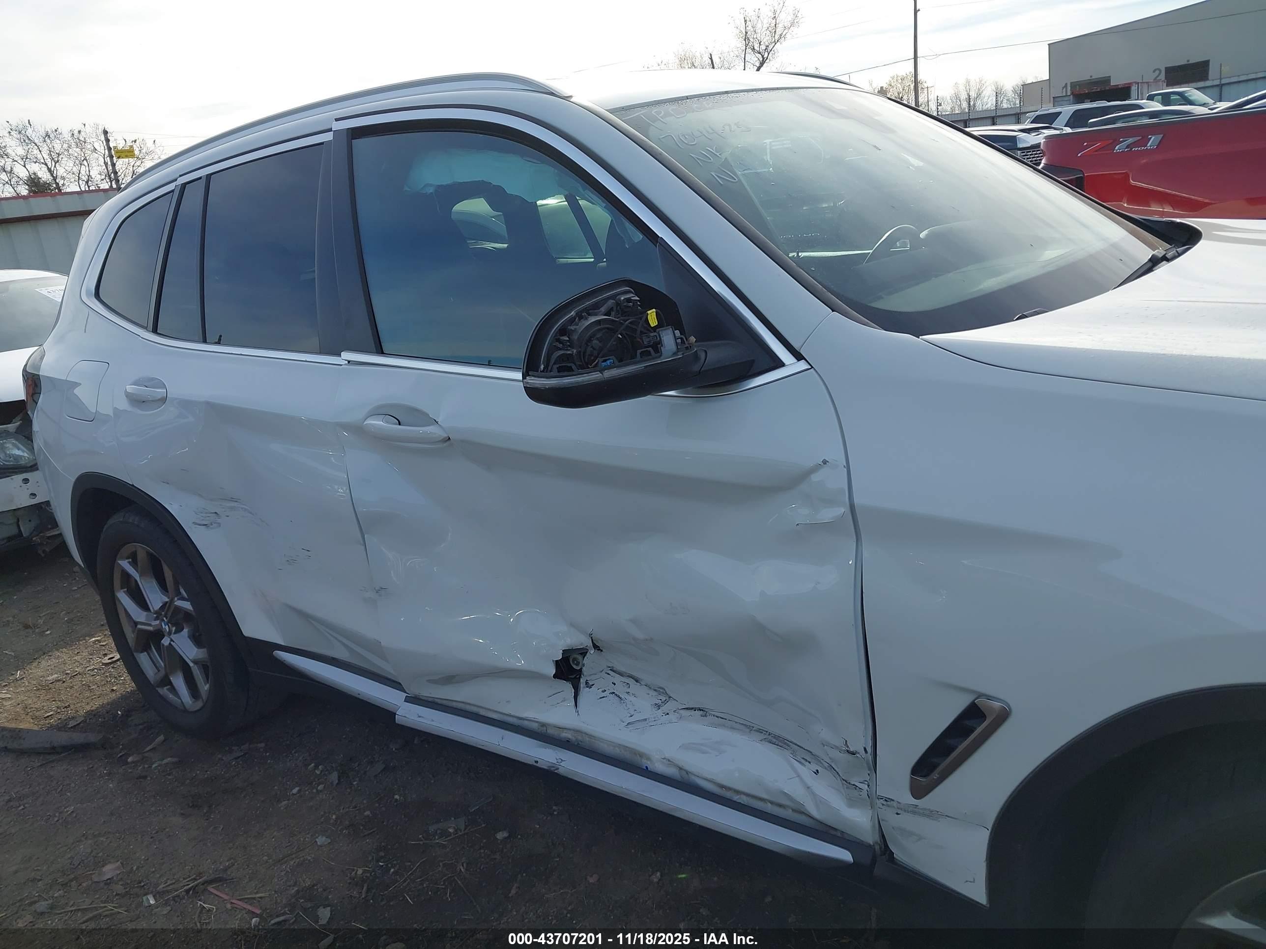 BMW X3 image 6