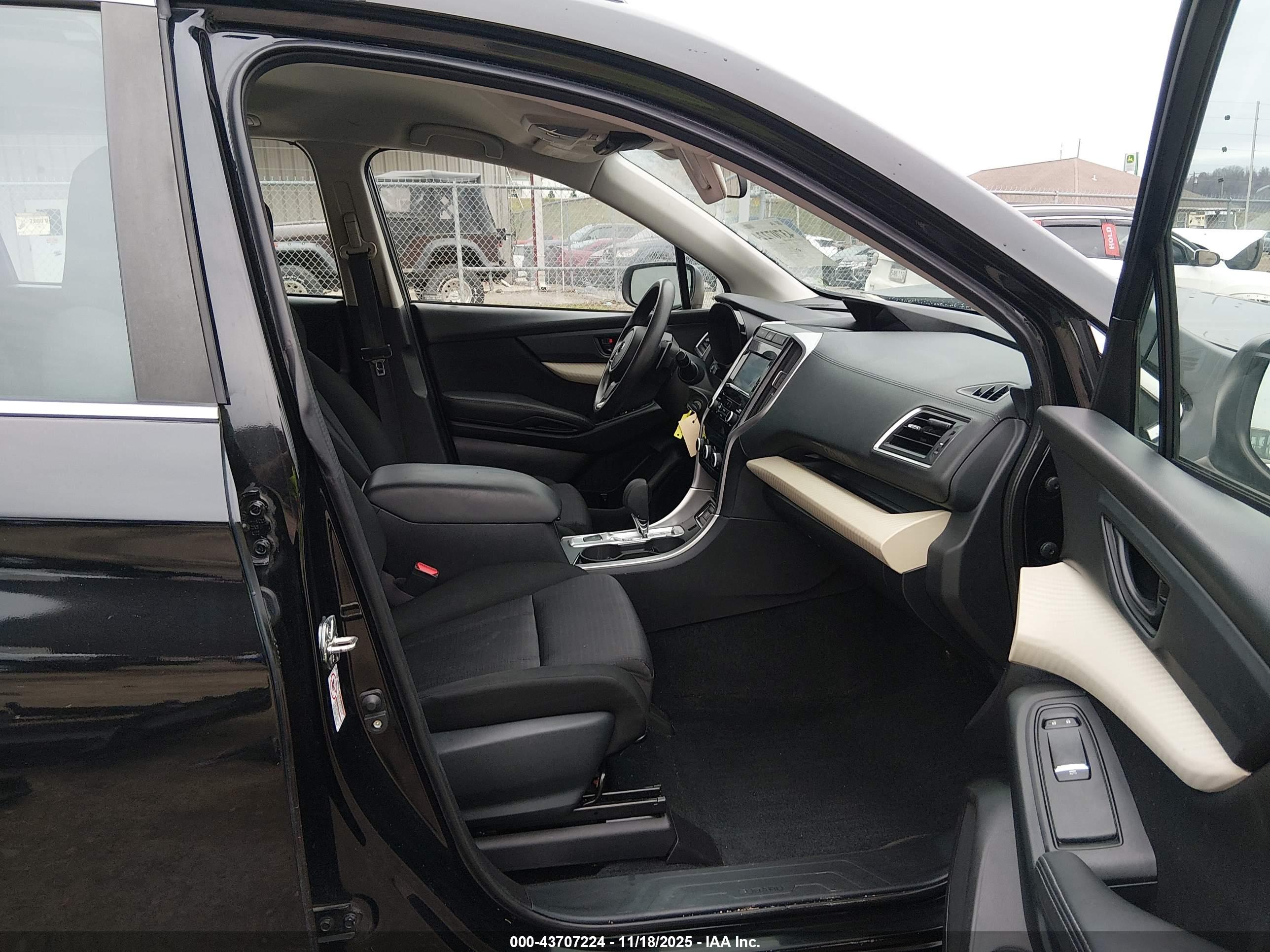SUBARU ASCENT image 5