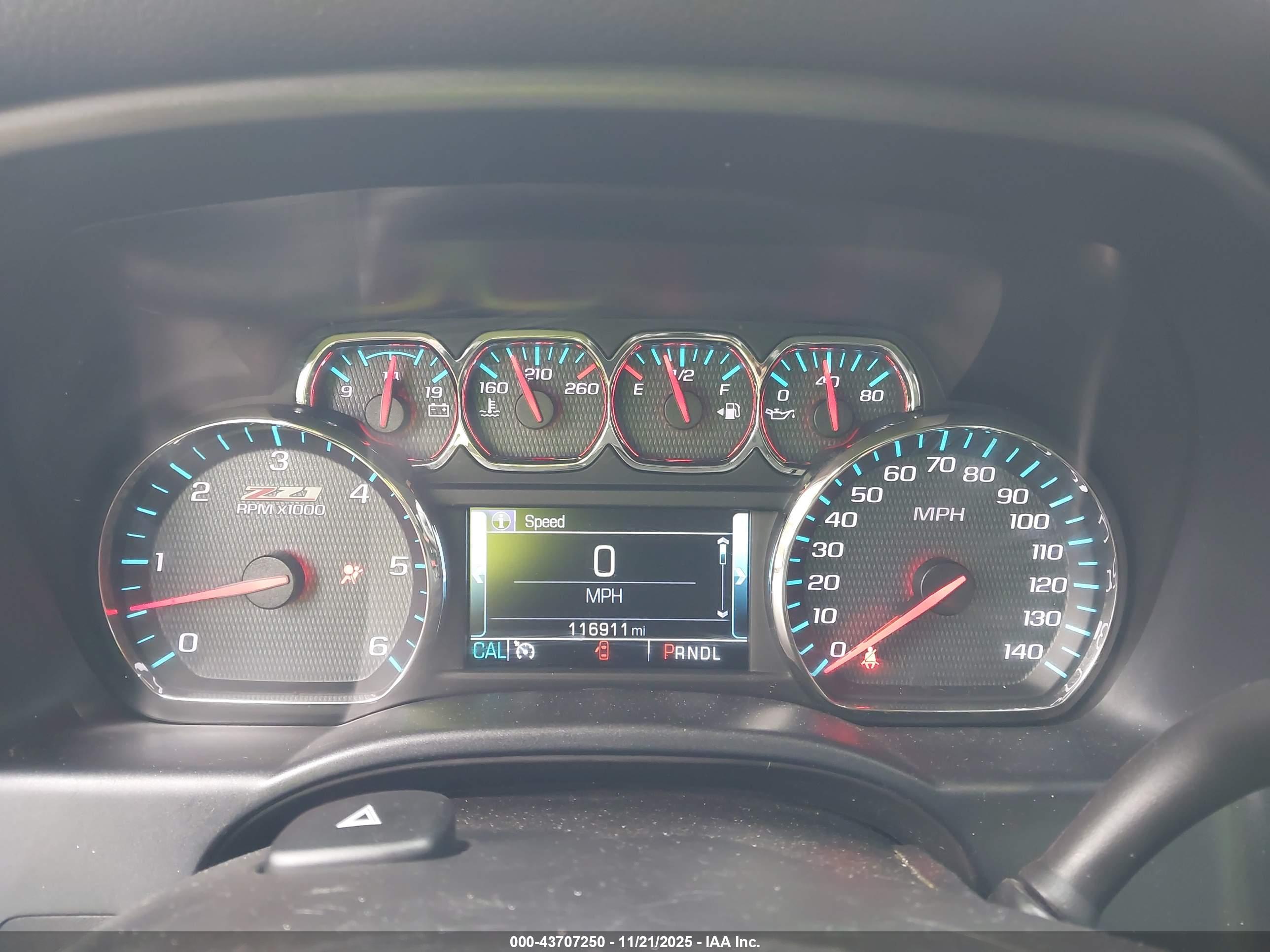CHEVROLET SILVERADO image 7