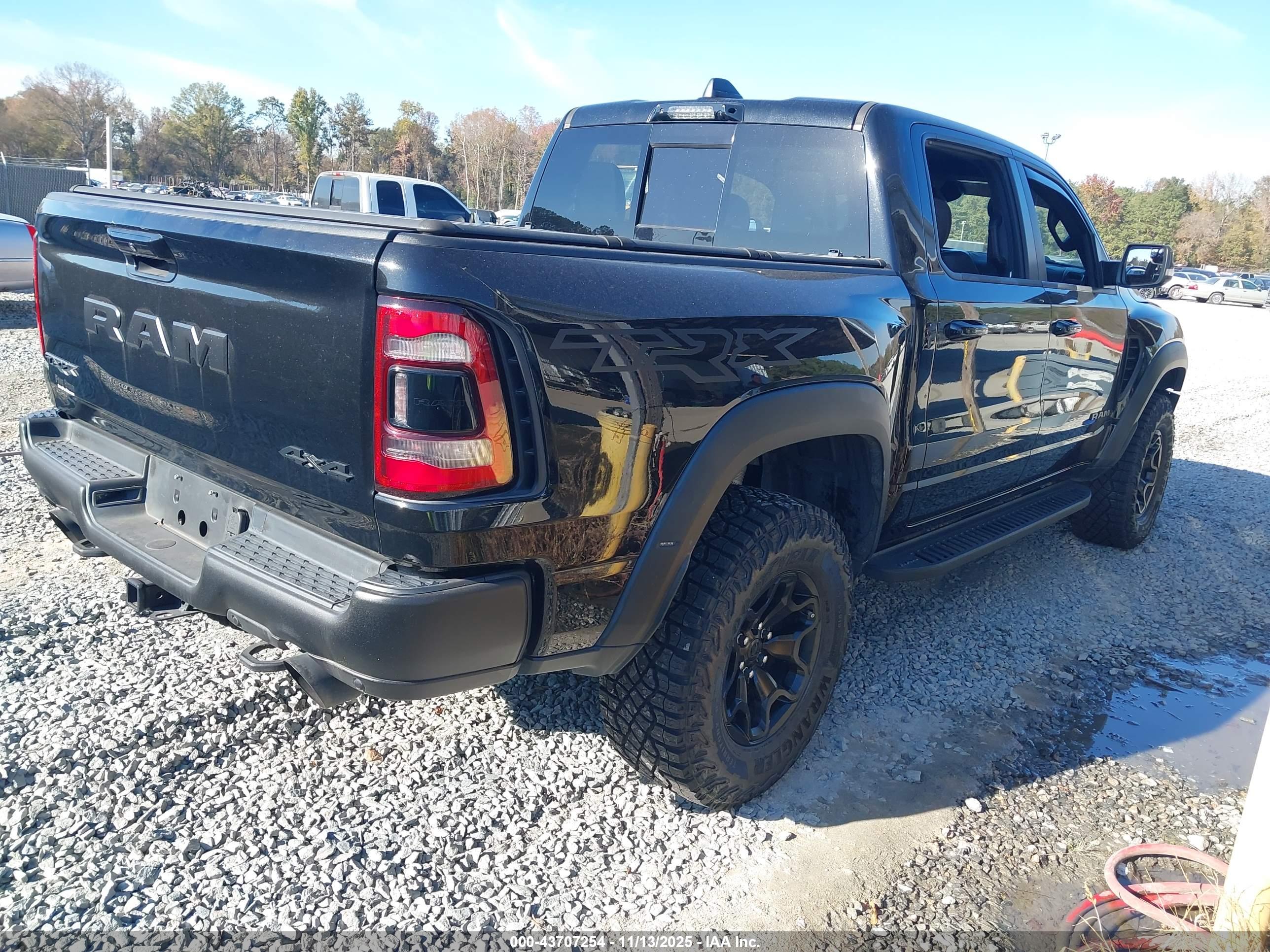 RAM 1500 image 4