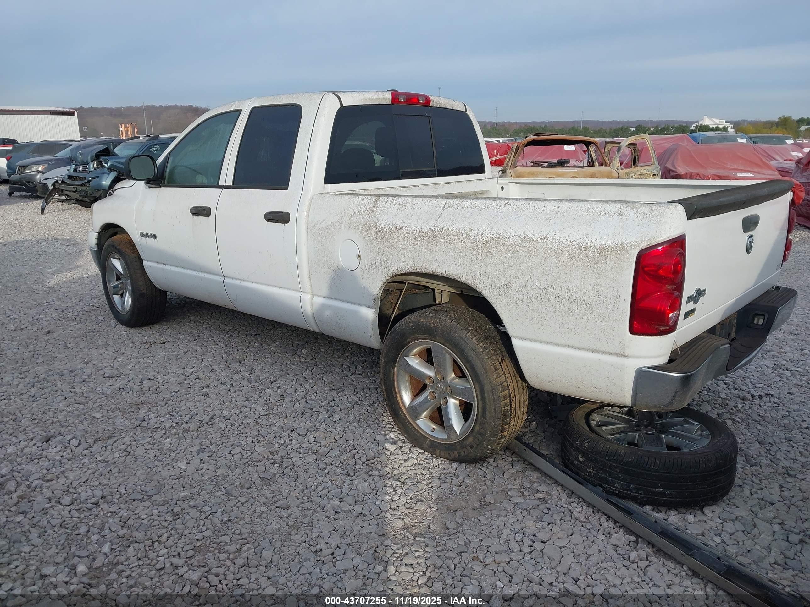 DODGE RAM image 3