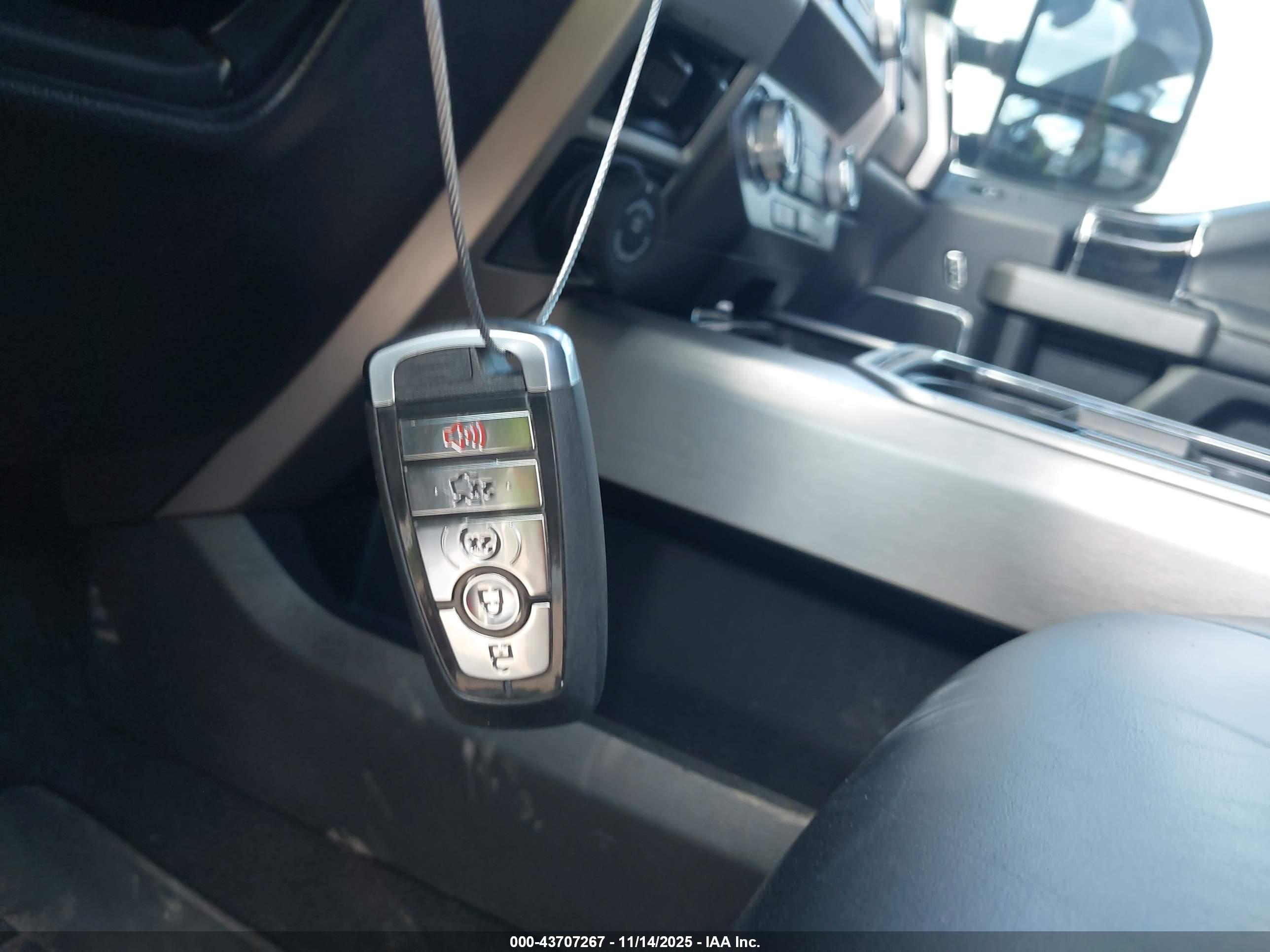 FORD F-250 image 11