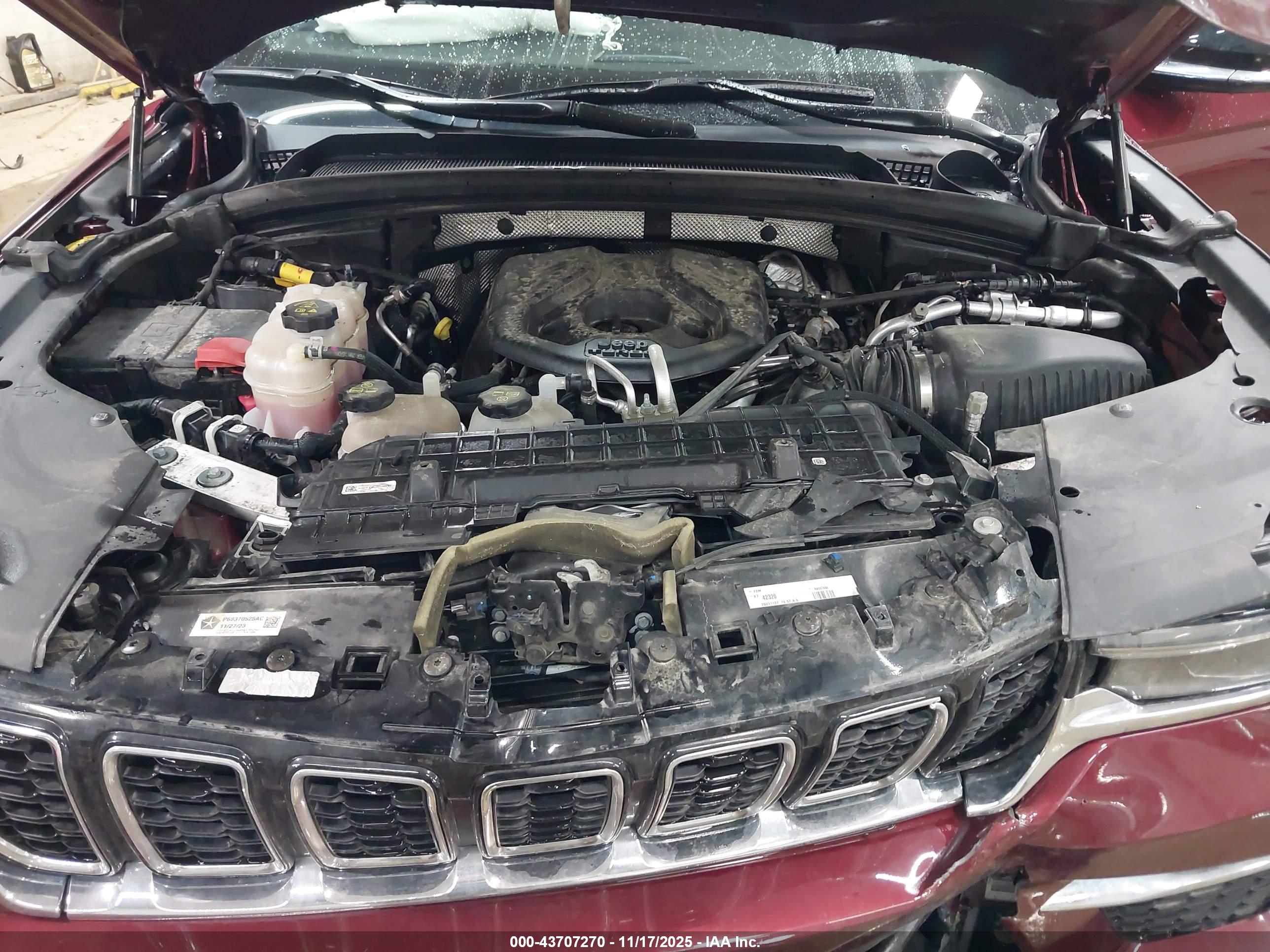 JEEP GRAND image 10