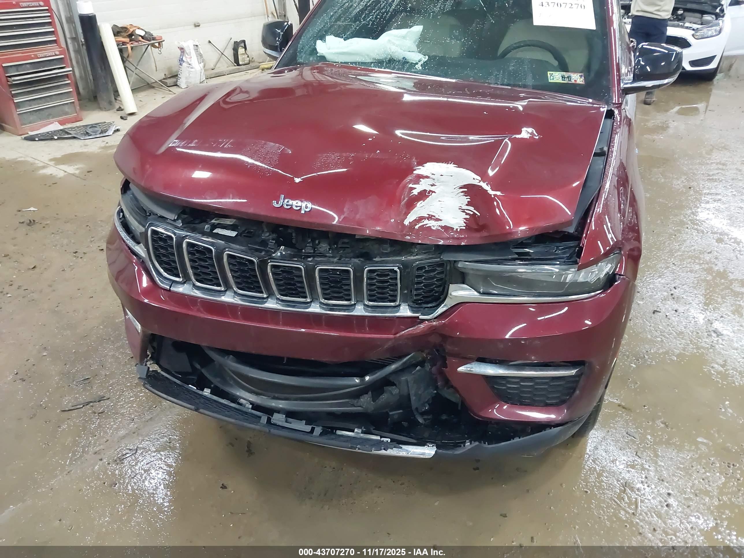 JEEP GRAND image 6