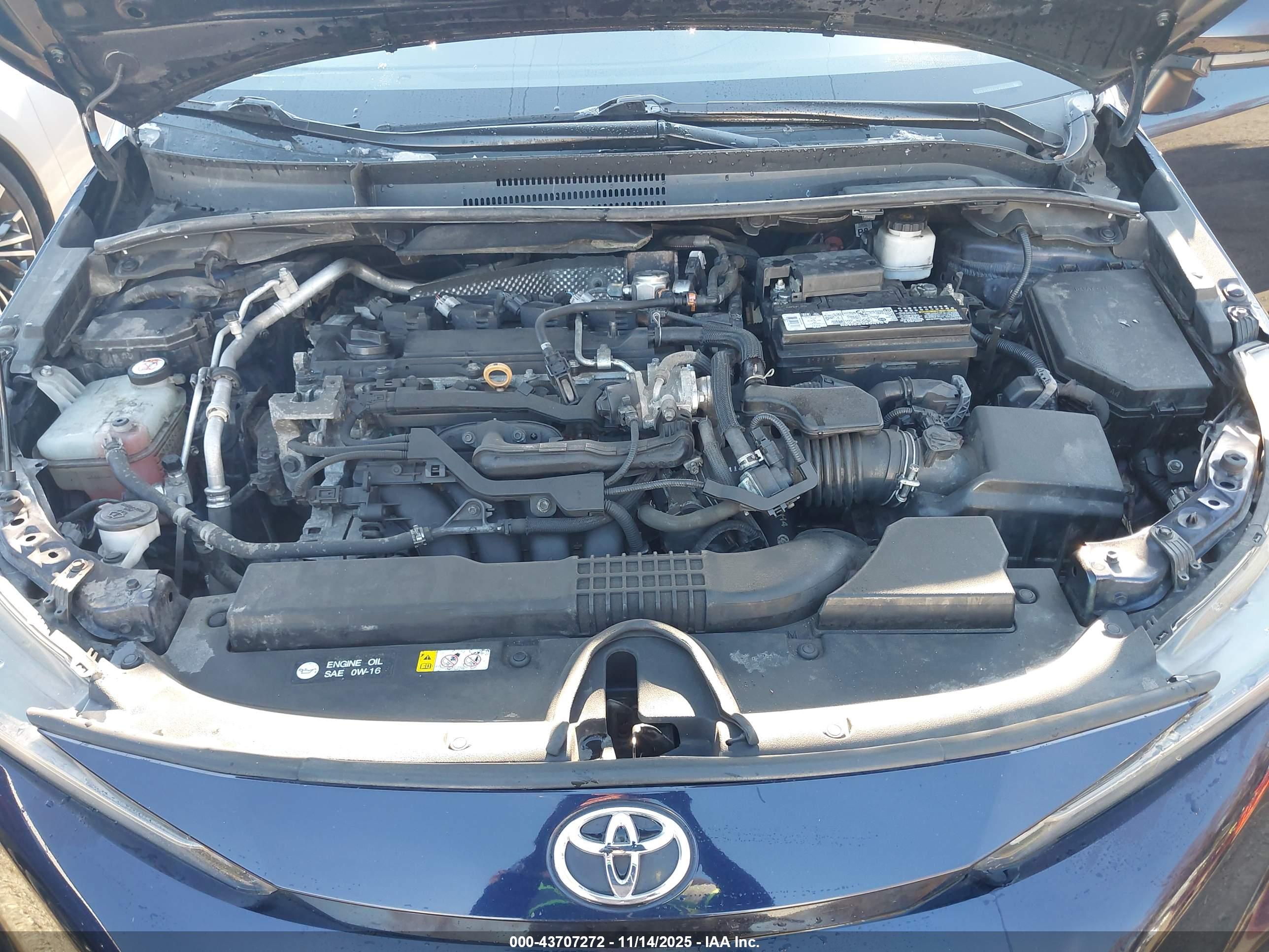 TOYOTA COROLLA image 10