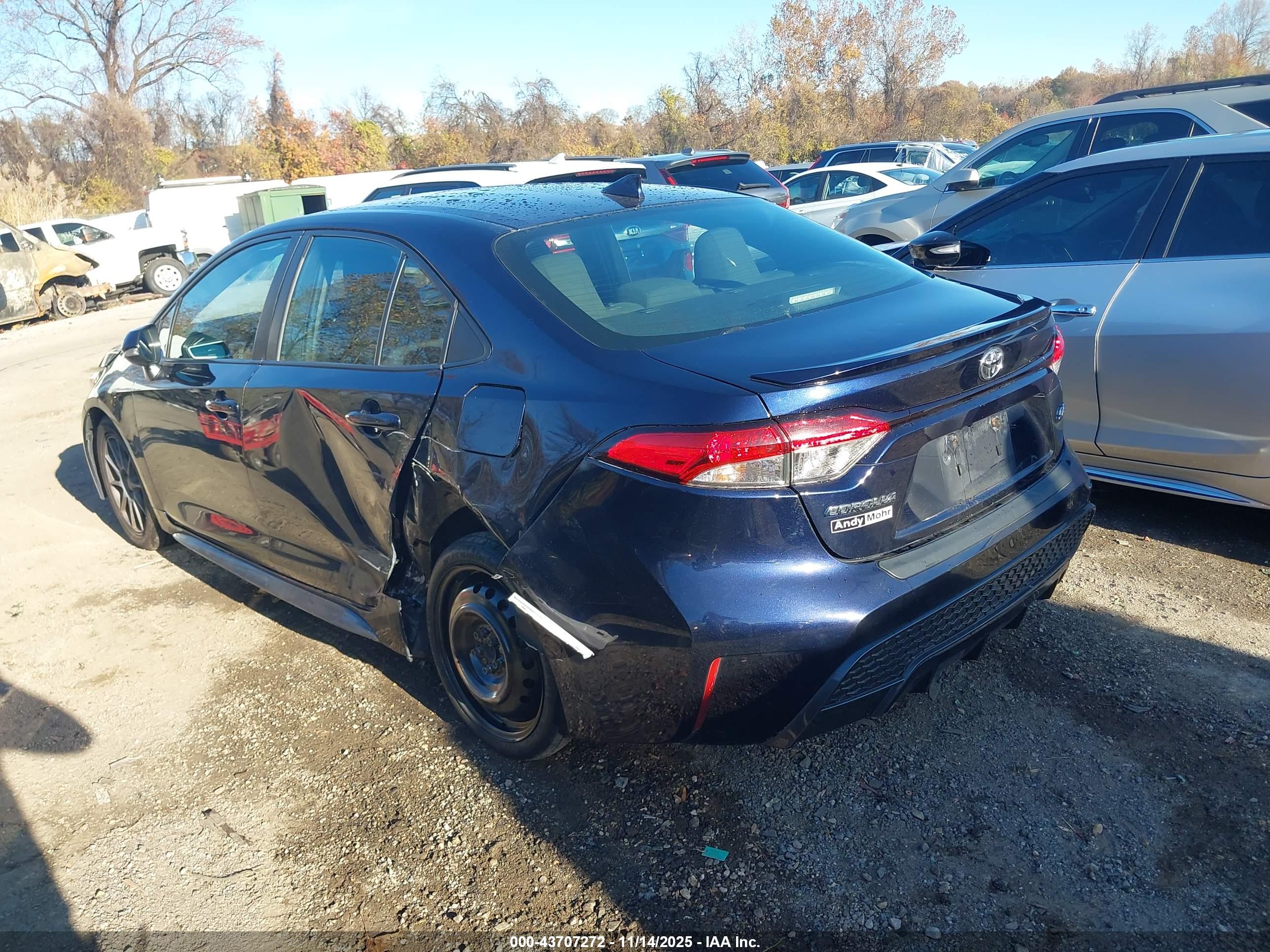 TOYOTA COROLLA image 3